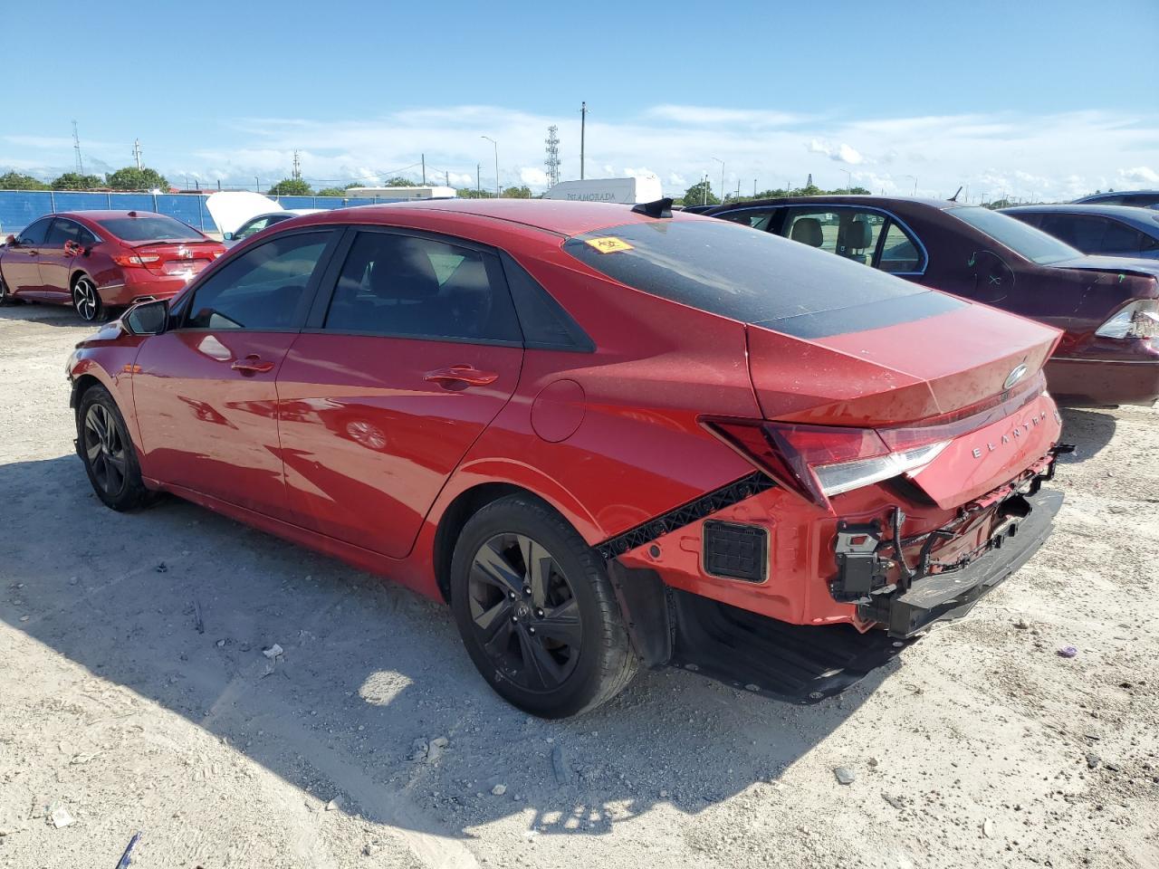 2021 Hyundai Elantra Sel - Фото 2