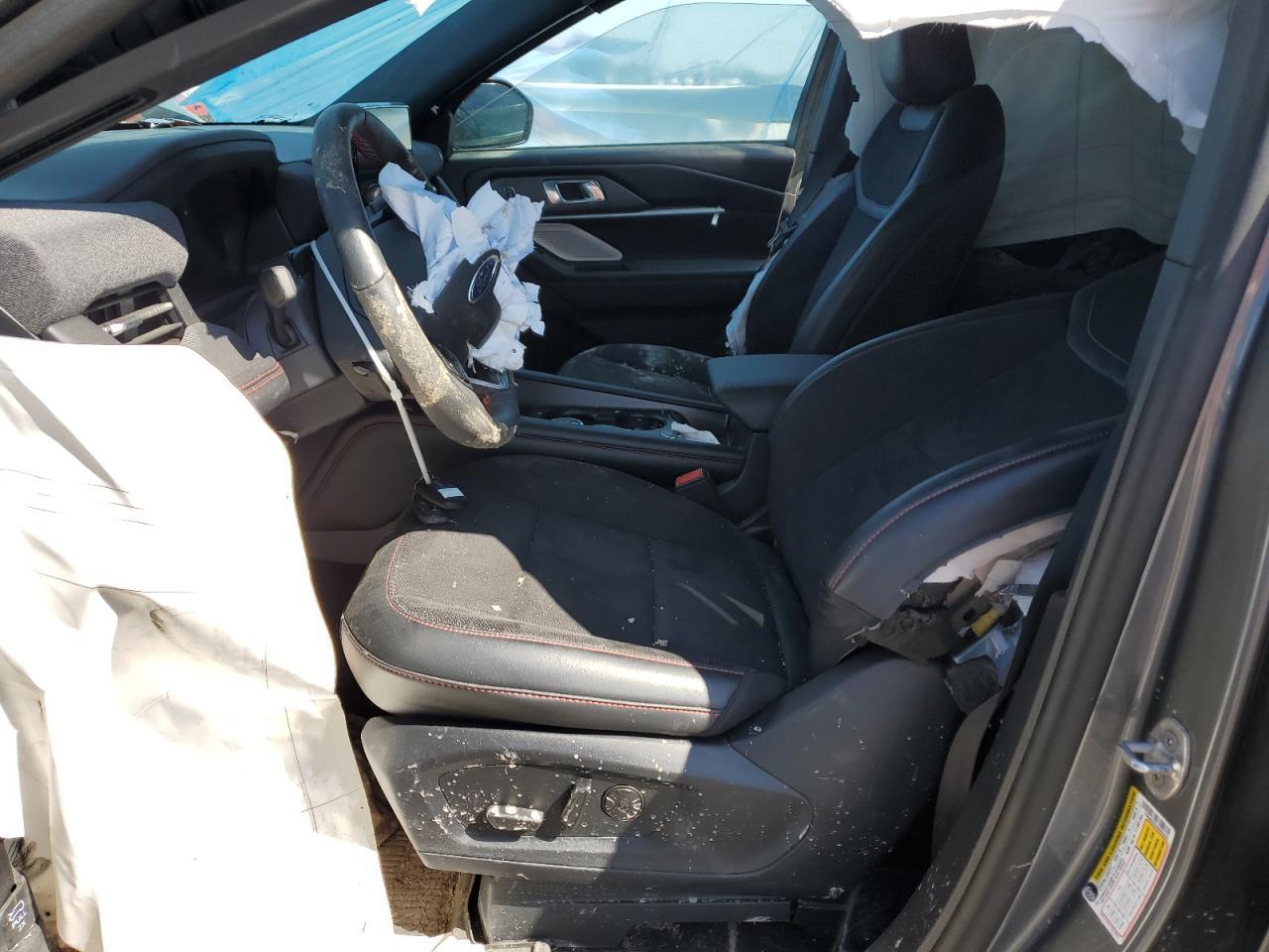 2025 Ford Explorer St - Фото 7