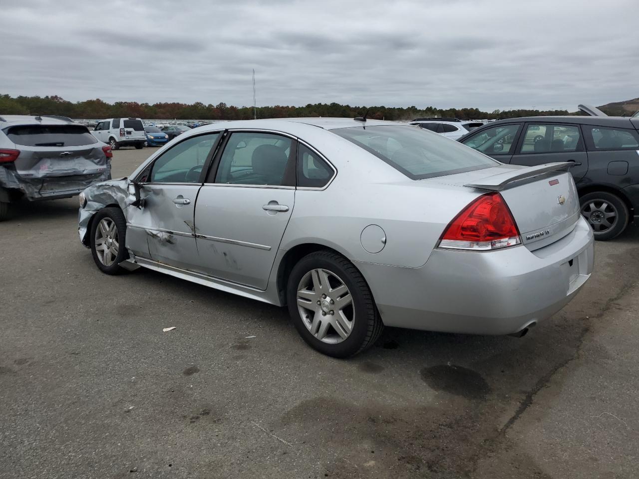2013 Chevrolet Impala Lt - Фото 2
