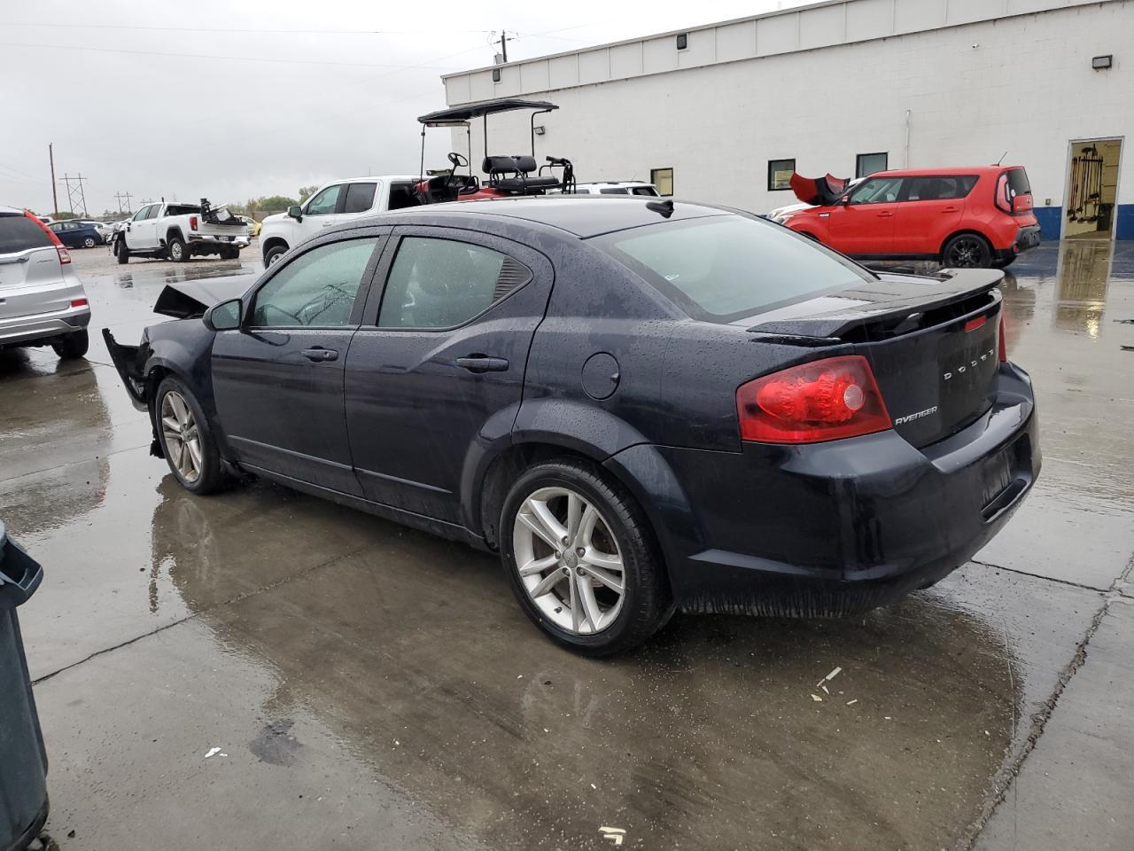 2012 Dodge Avenger Sxt - Фото 2