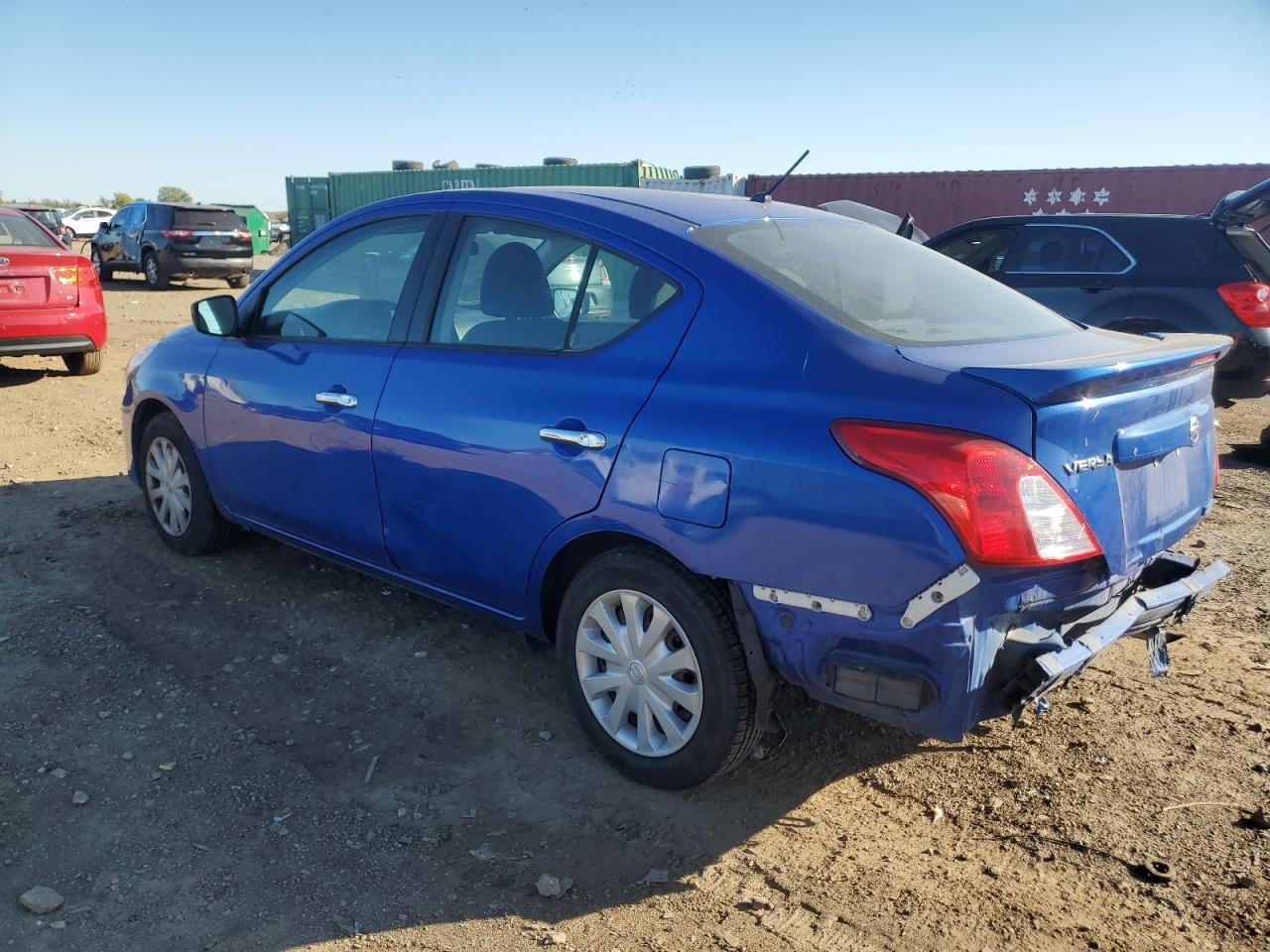 2016 Nissan Versa S - Image 2