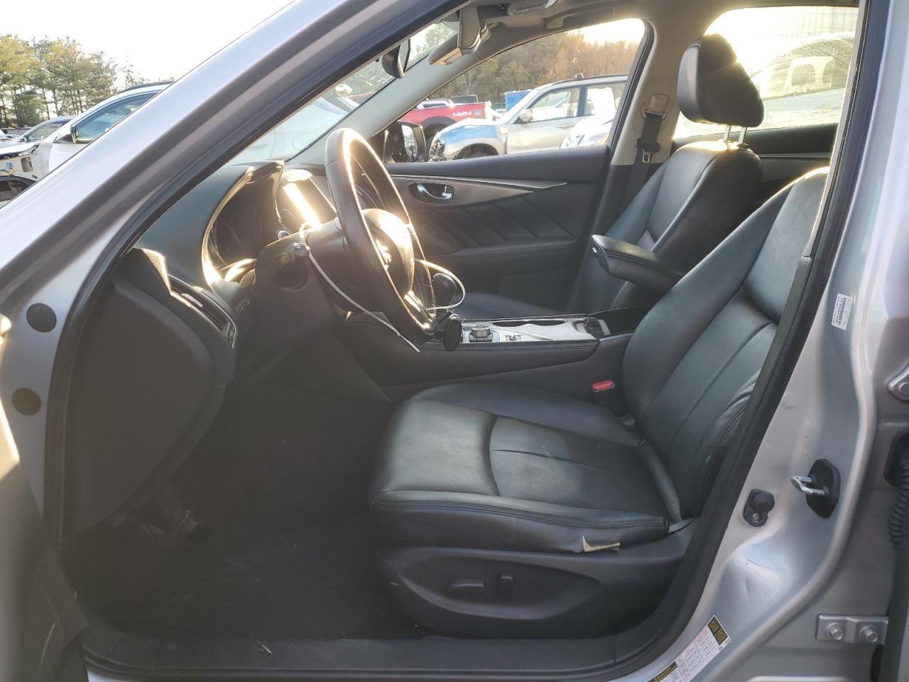 2015 Infiniti Q50 Base - Фото 7