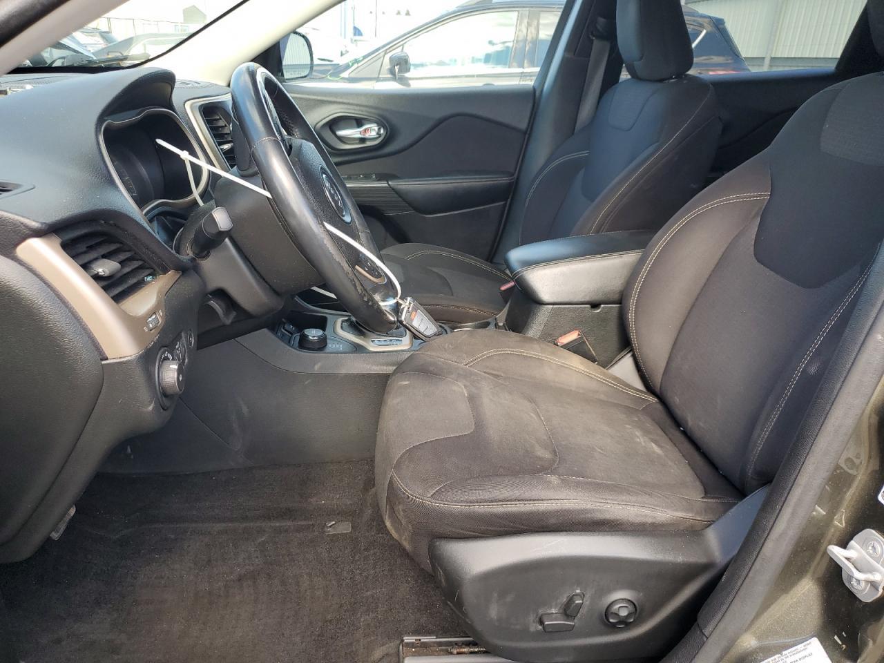 2015 Jeep Cherokee Latitude - Image 7