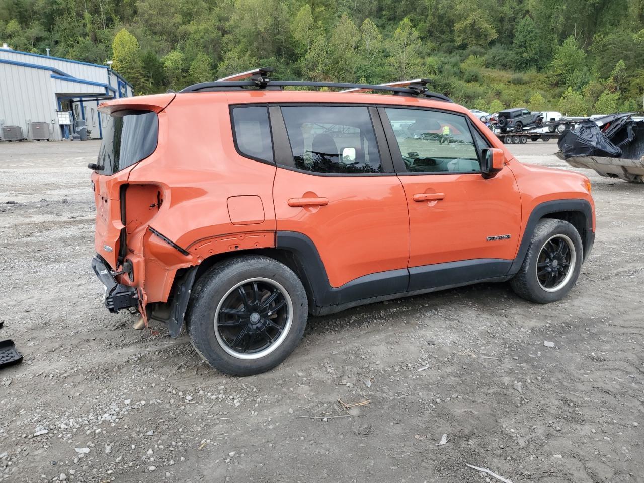 2015 Jeep Renegade Latitude - Фото 3