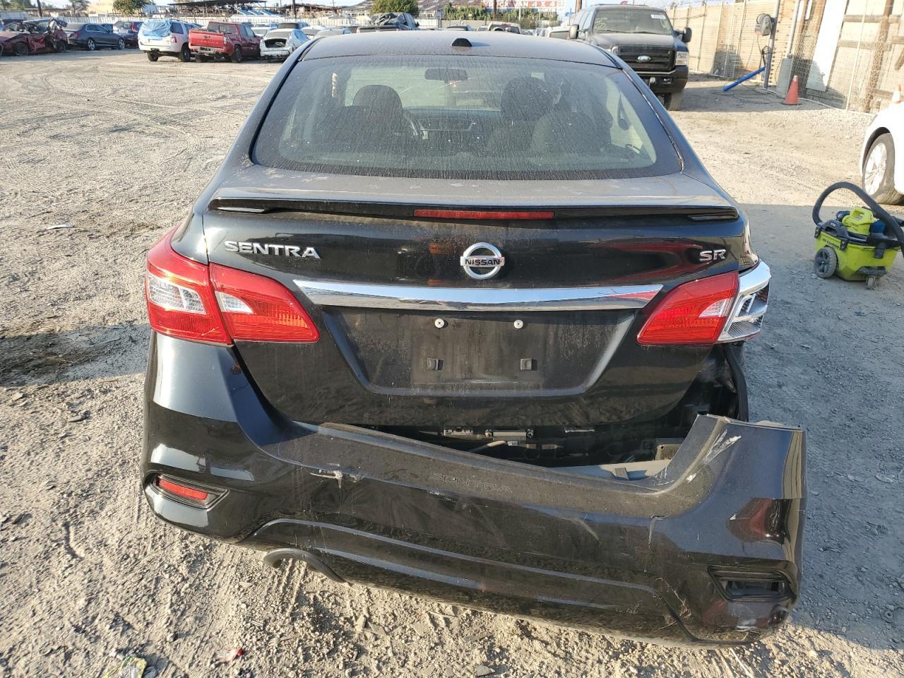 2019 Nissan Sentra S - Фото 6