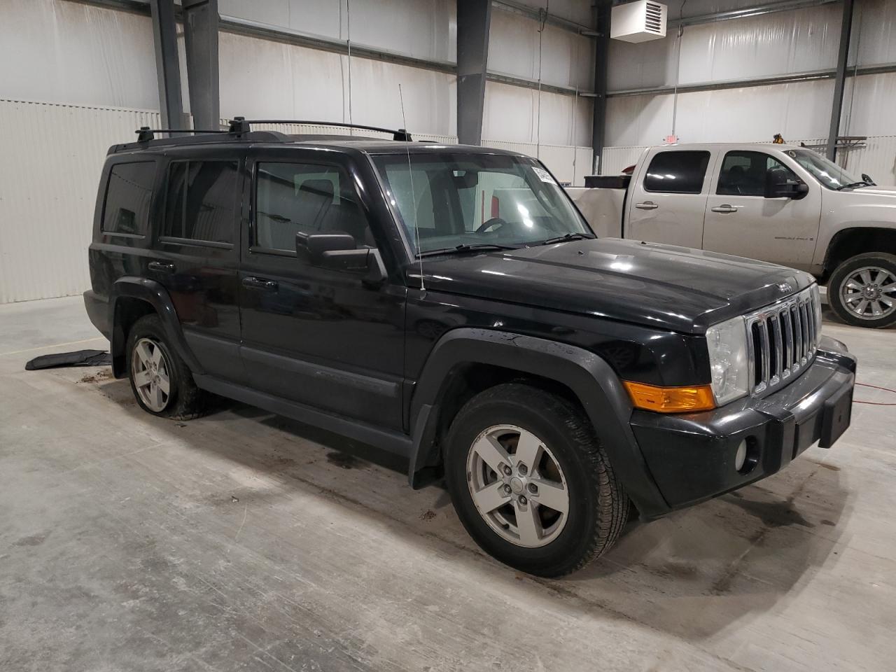 2008 Jeep Commander Sport - Фото 4