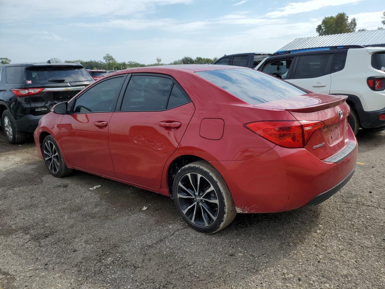 2017 Toyota Corolla L - Фото 2