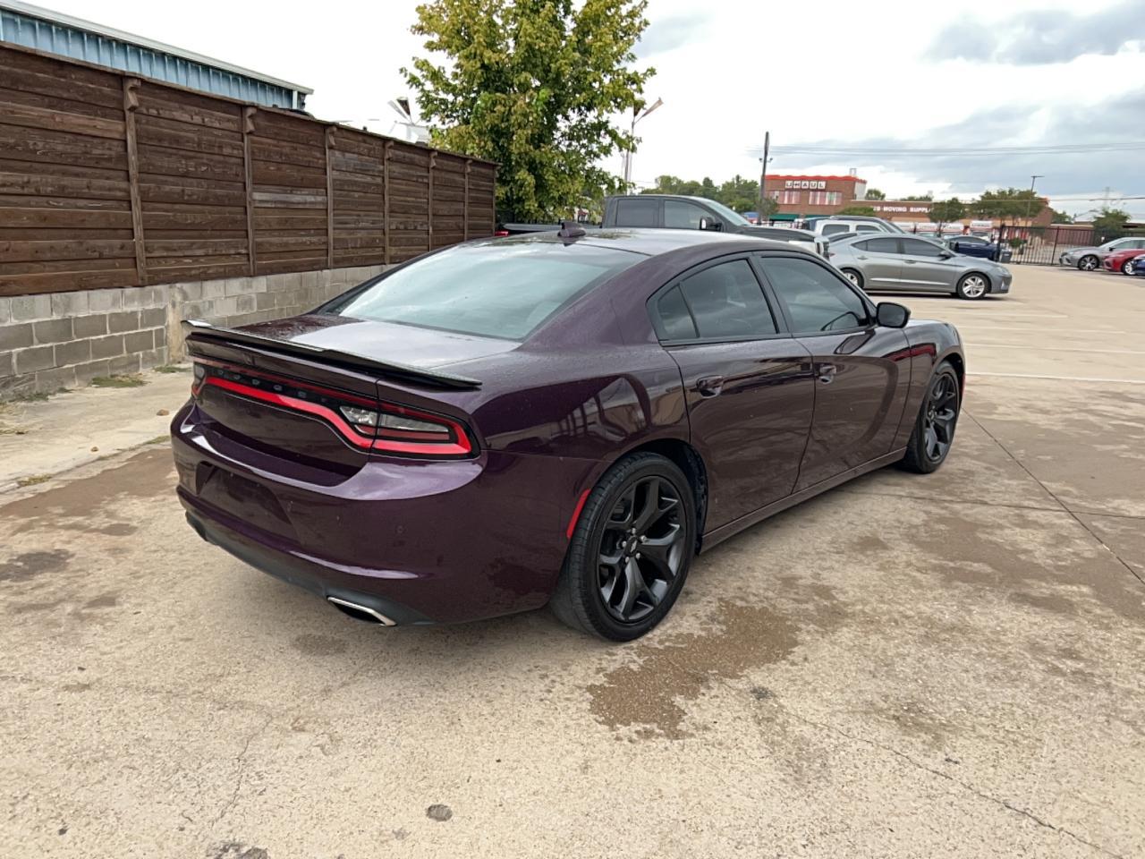 2020 Dodge Charger Sxt - Фото 4