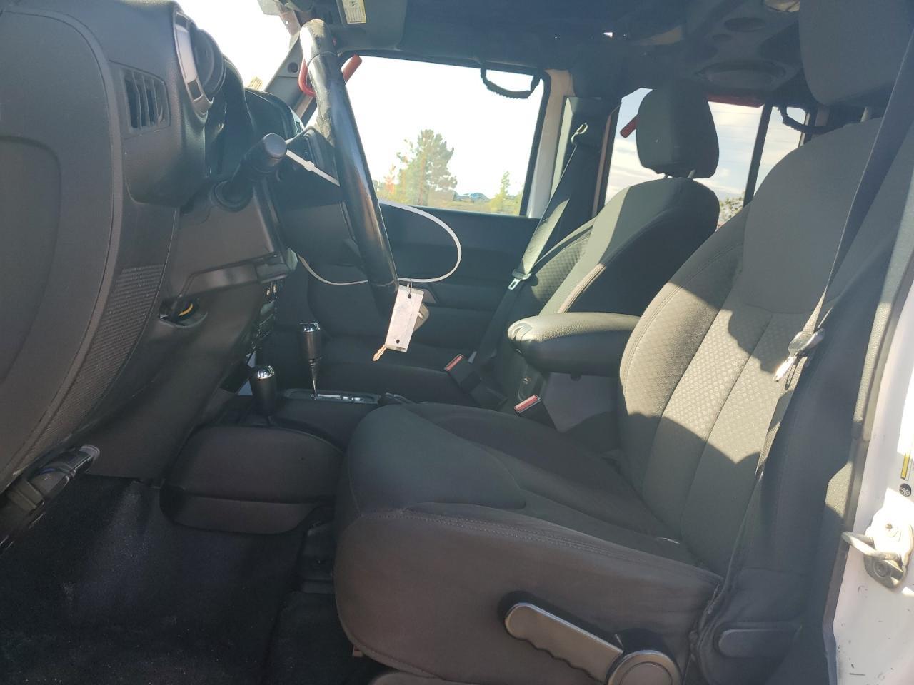 2013 Jeep Wrangler Unlimited Sport - Image 7