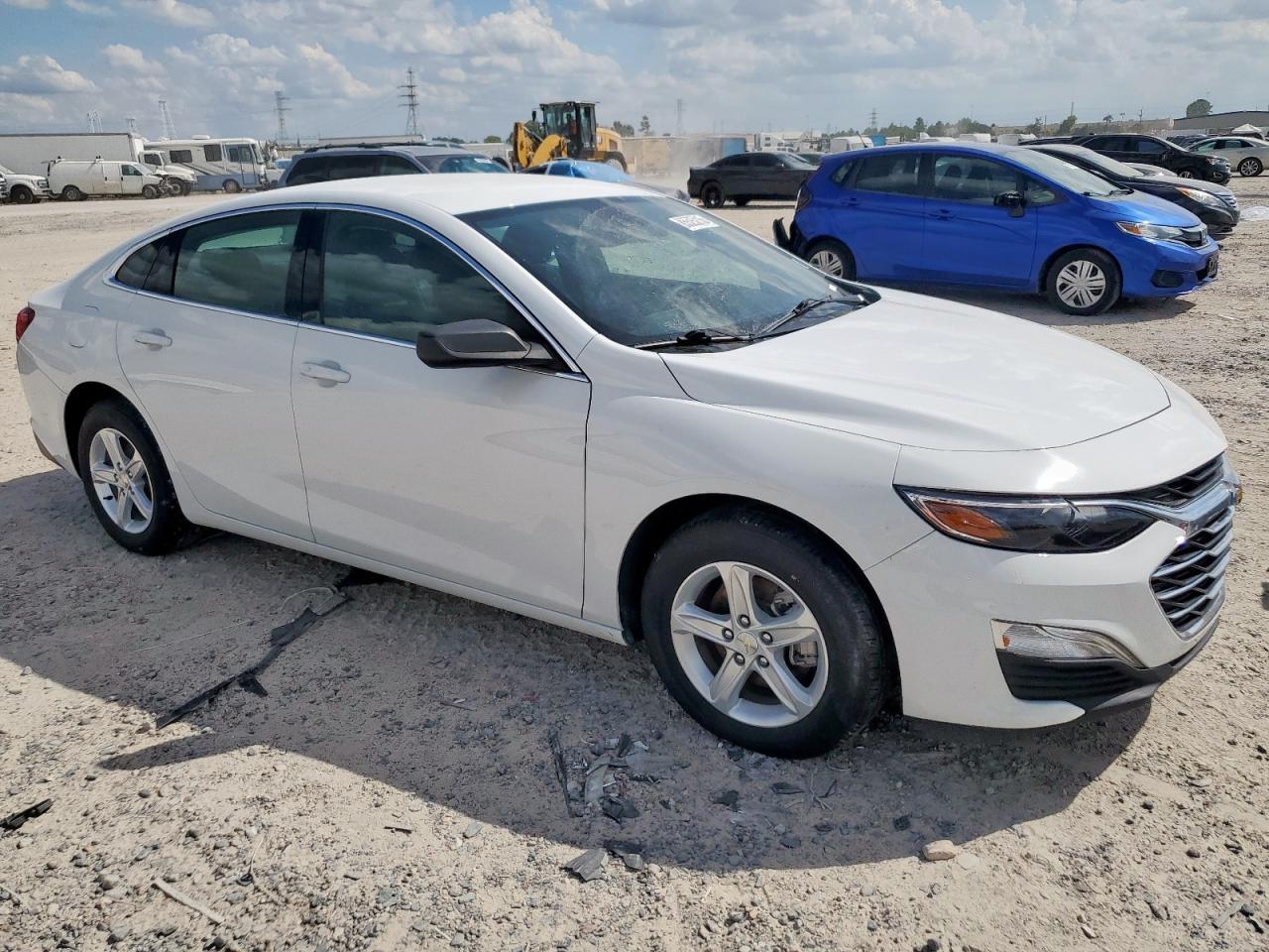 2023 Chevrolet Malibu Ls - Image 4