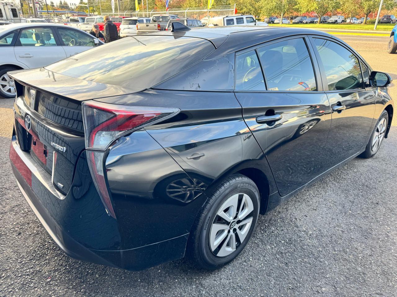 2016 Toyota Prius - Image 4