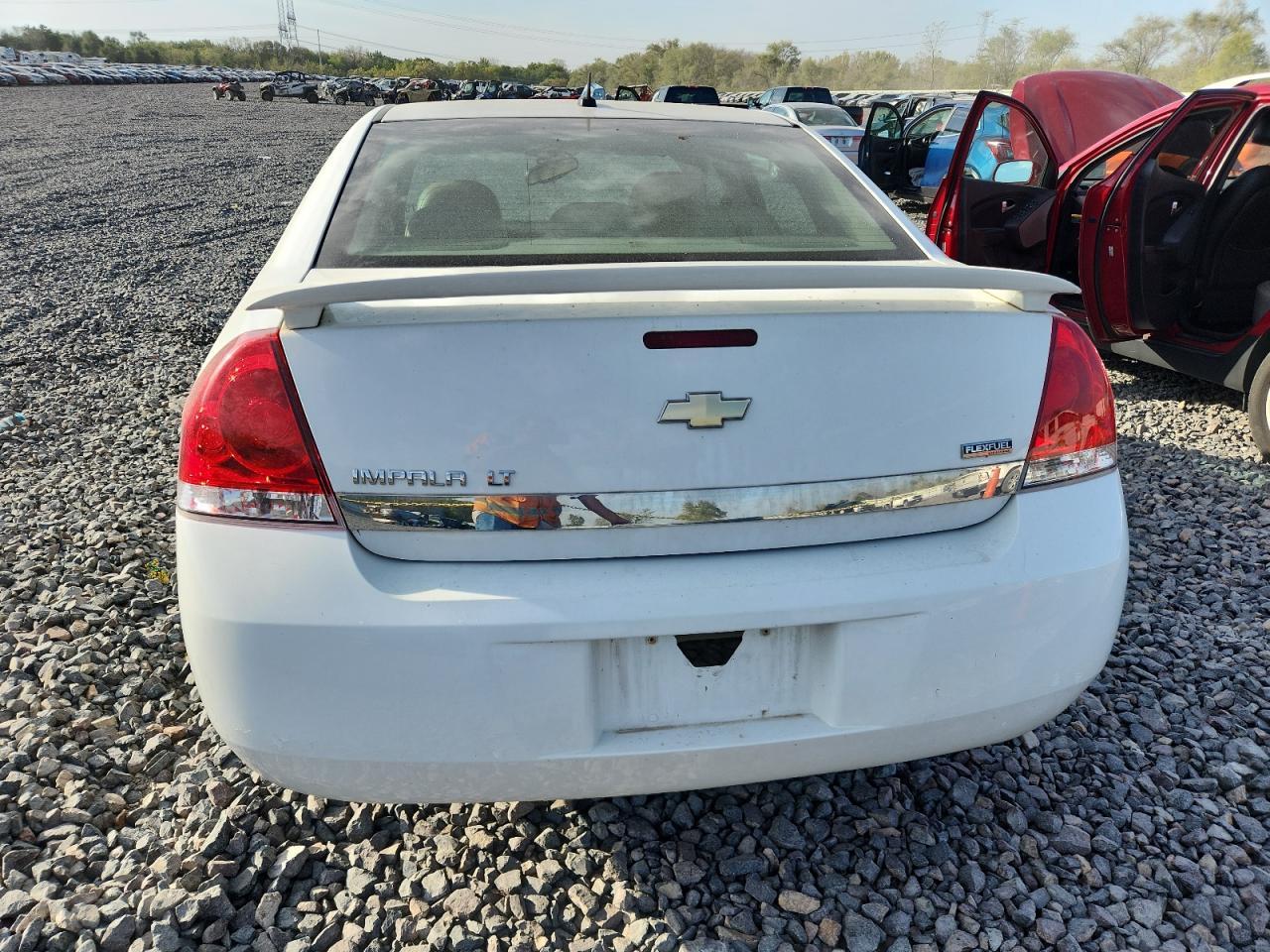 2010 Chevrolet Impala Lt - Фото 6