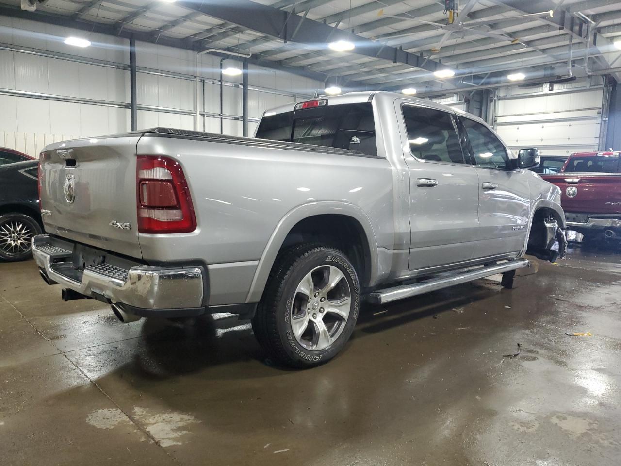 2019 Ram 1500 Laramie - Image 3