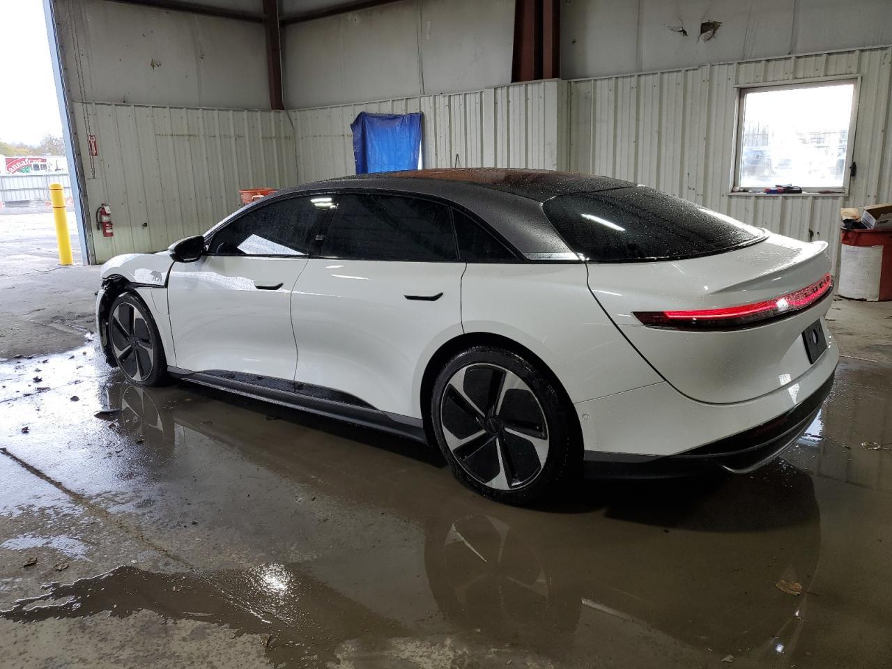 2023 Lucid Motors Air Touring - Image 2