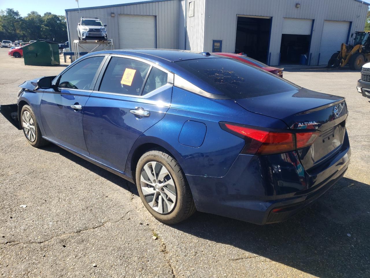 2019 Nissan Altima S - Фото 2