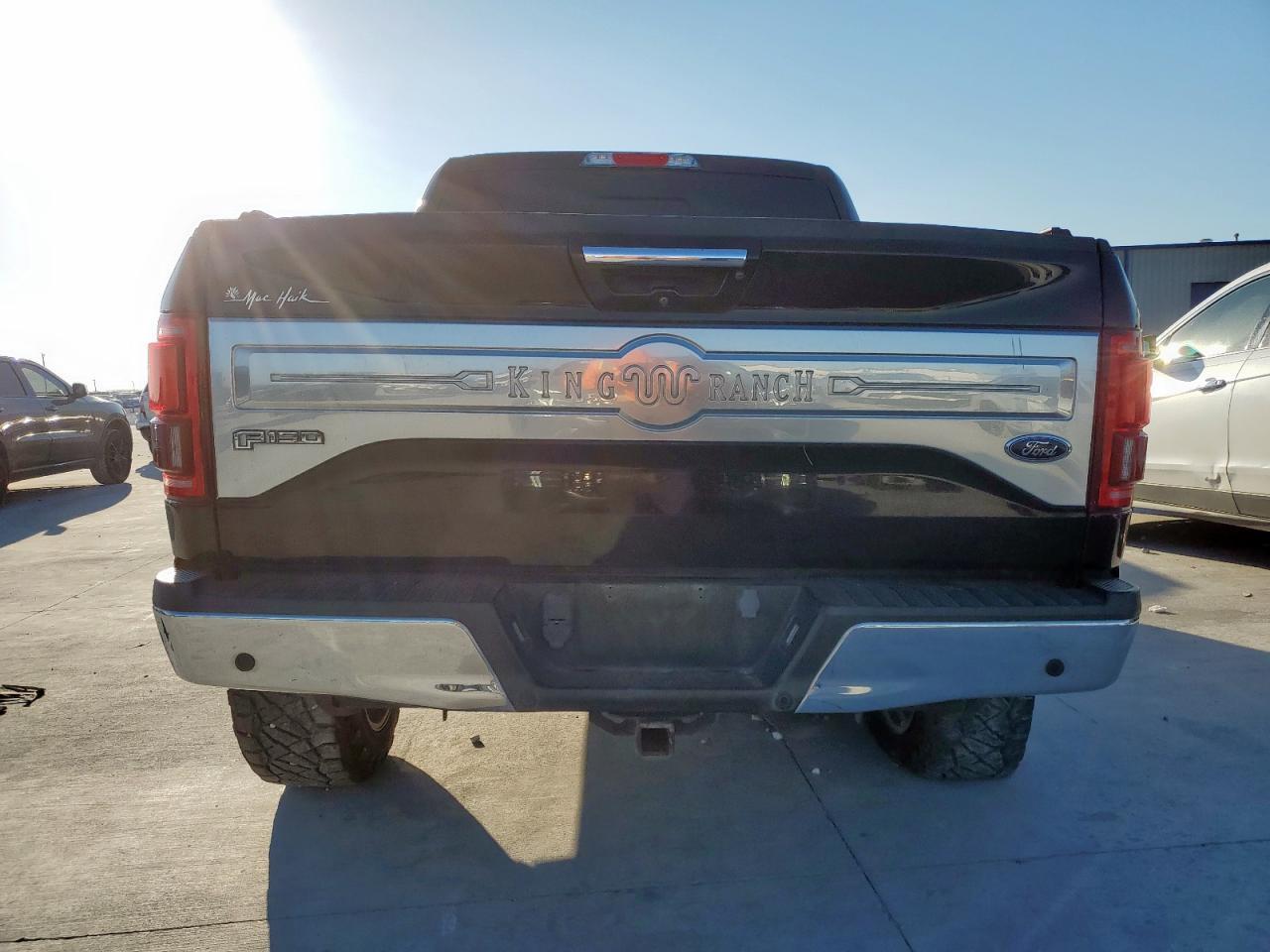 2017 Ford F150 Supercrew - Фото 6