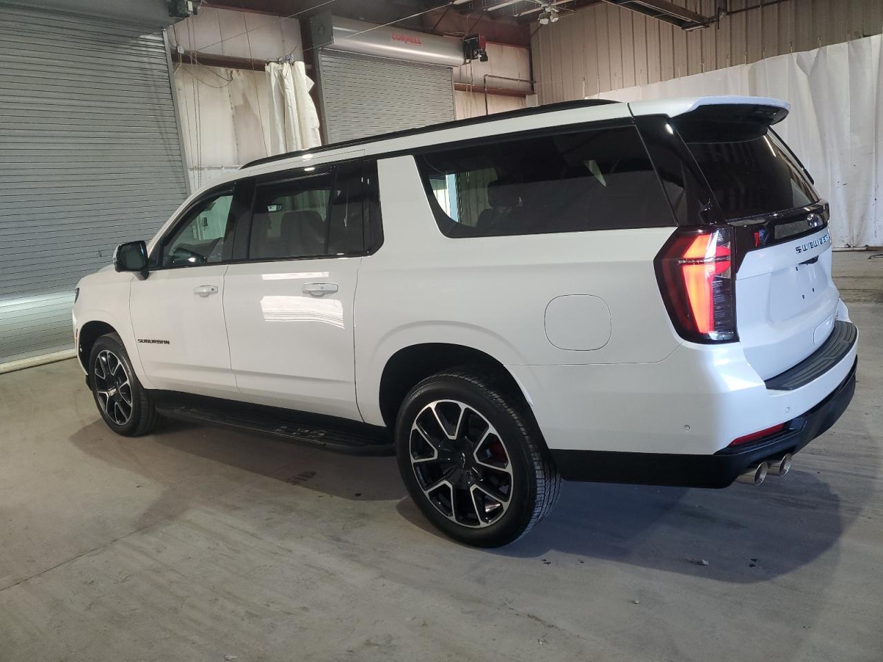 2025 Chevrolet Suburban K1500 Rst - Фото 2