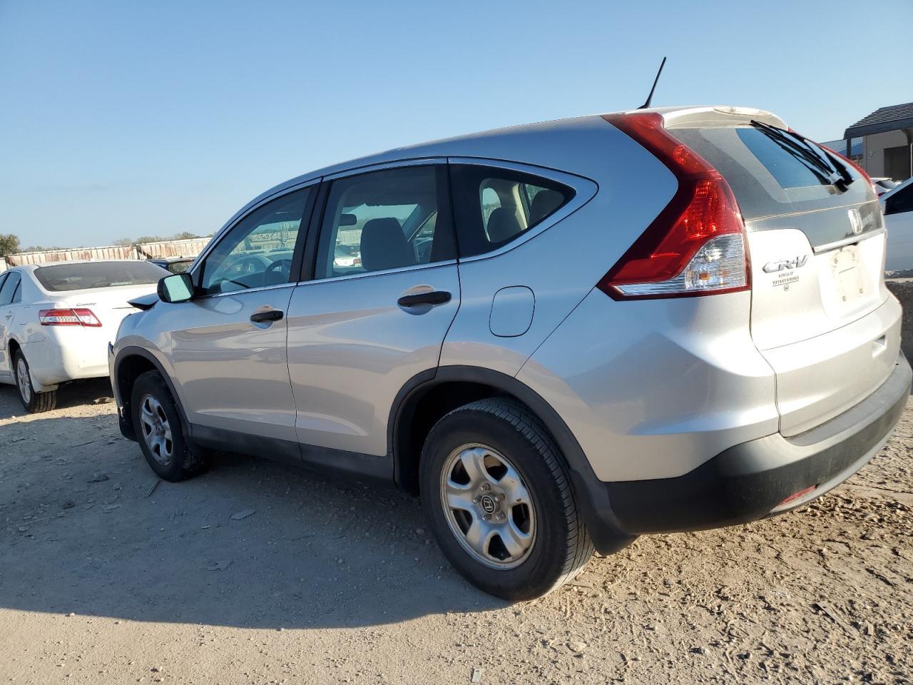 2013 Honda Cr-V Lx - Image 2