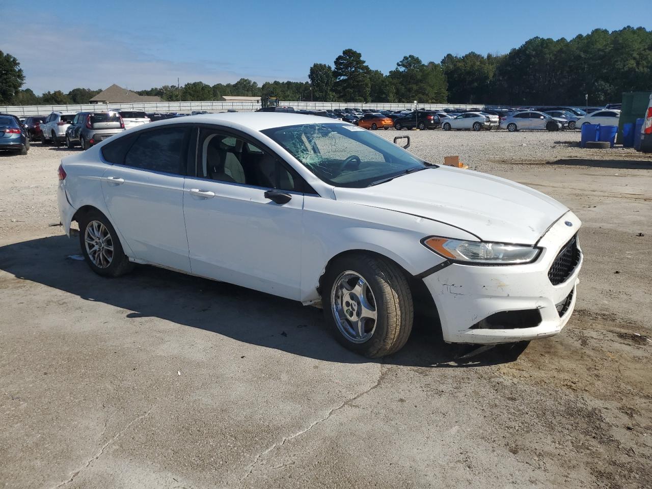2016 Ford Fusion S - Image 4