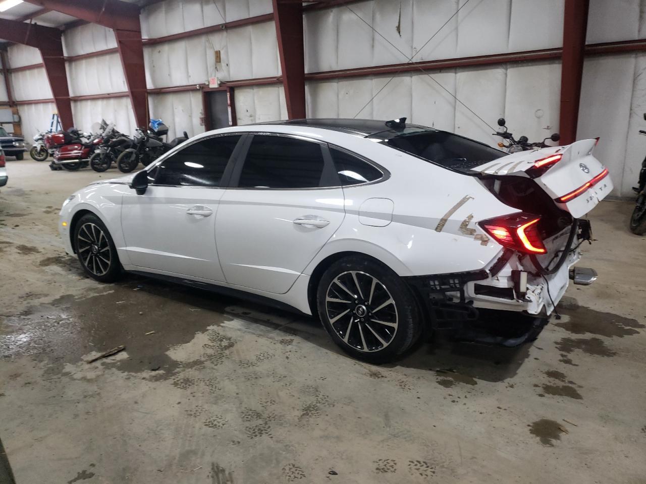 2021 Hyundai Sonata Limited - Image 2