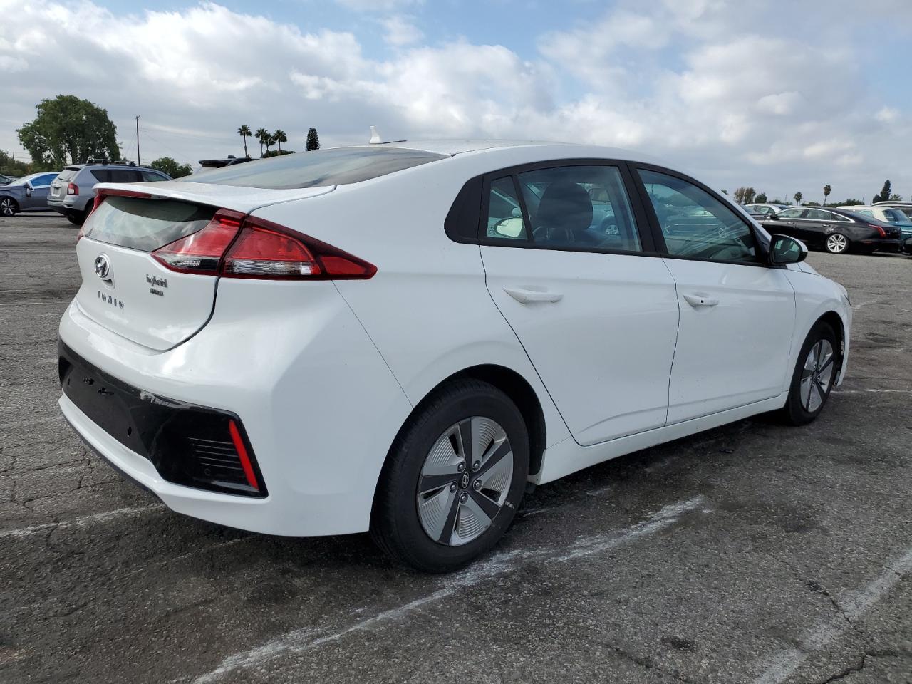 2019 Hyundai Ioniq Blue - Фото 3