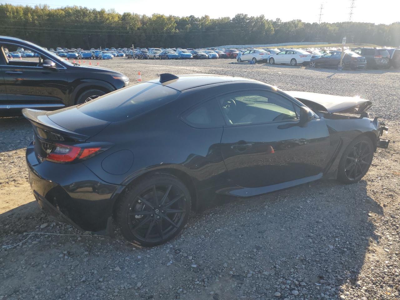 2025 Toyota Gr 86 Premium - Image 3