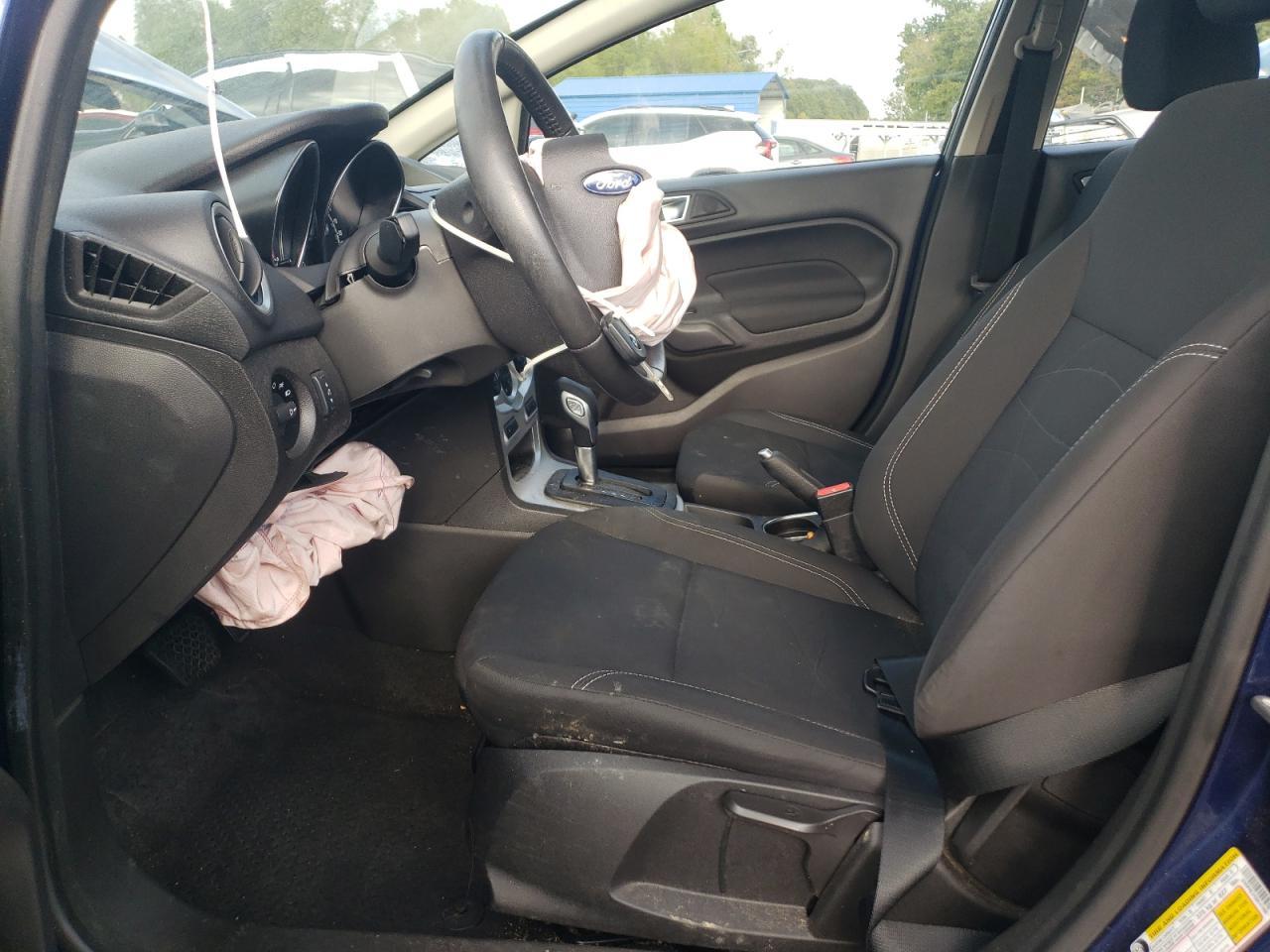 2016 Ford Fiesta Se - Image 7