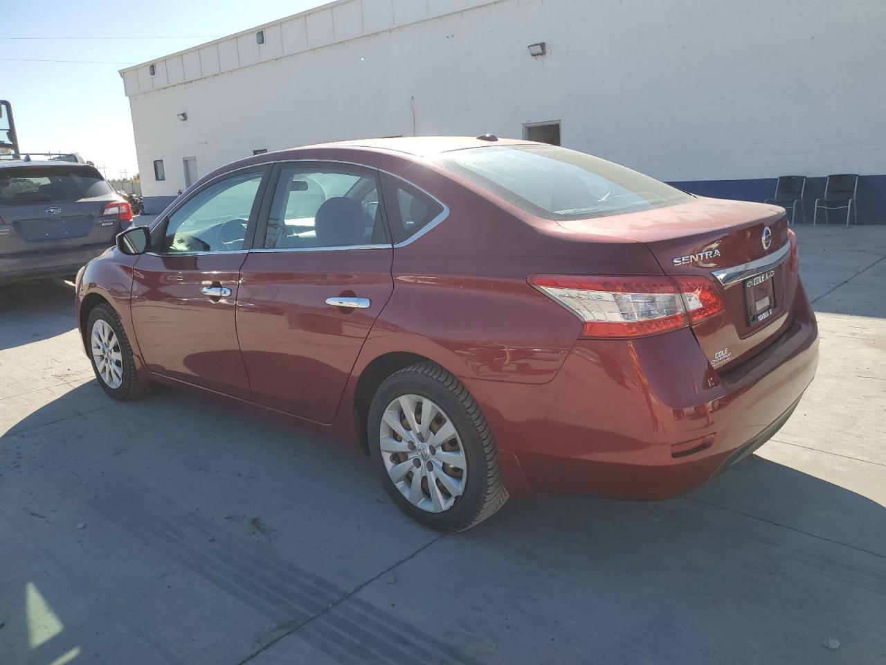 2015 Nissan Sentra S - Фото 2