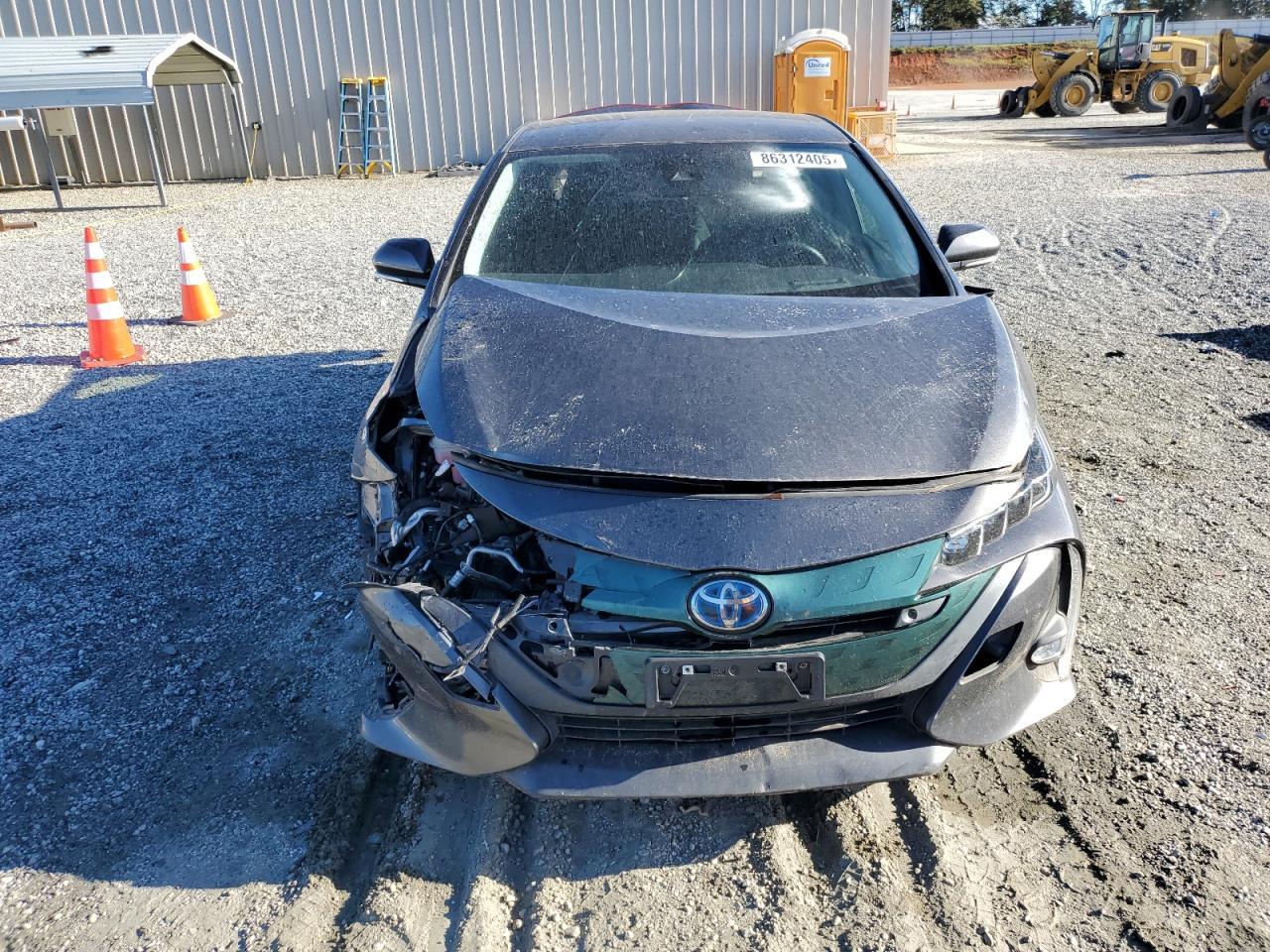 2017 Toyota Prius Prime - Image 5