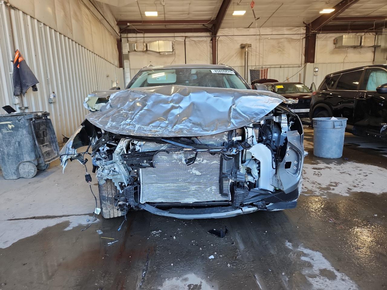 2023 Buick Envision Essence - Image 5