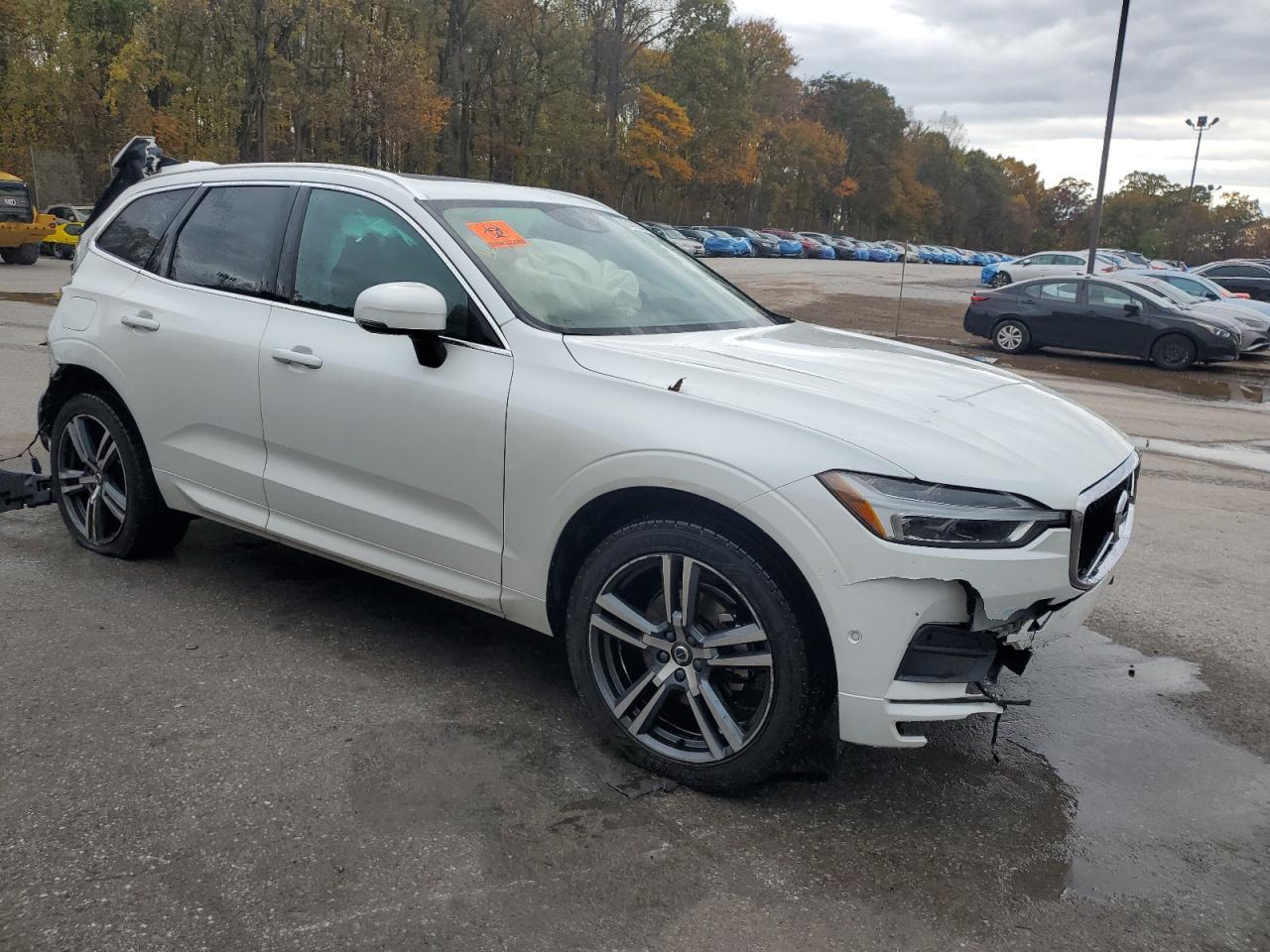 2018 Volvo Xc60 T5 Momentum - Фото 4