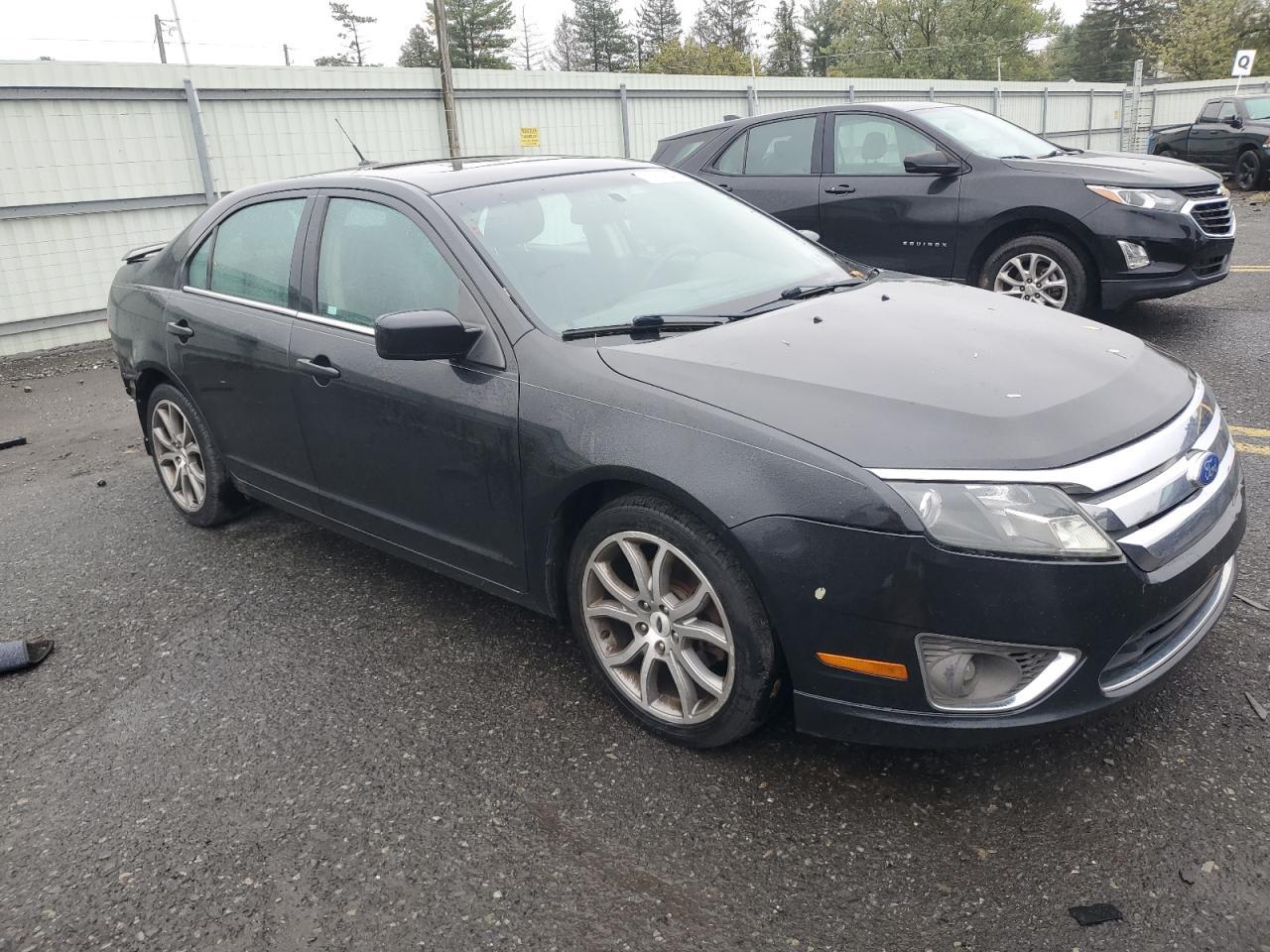 2011 Ford Fusion Se - Фото 4