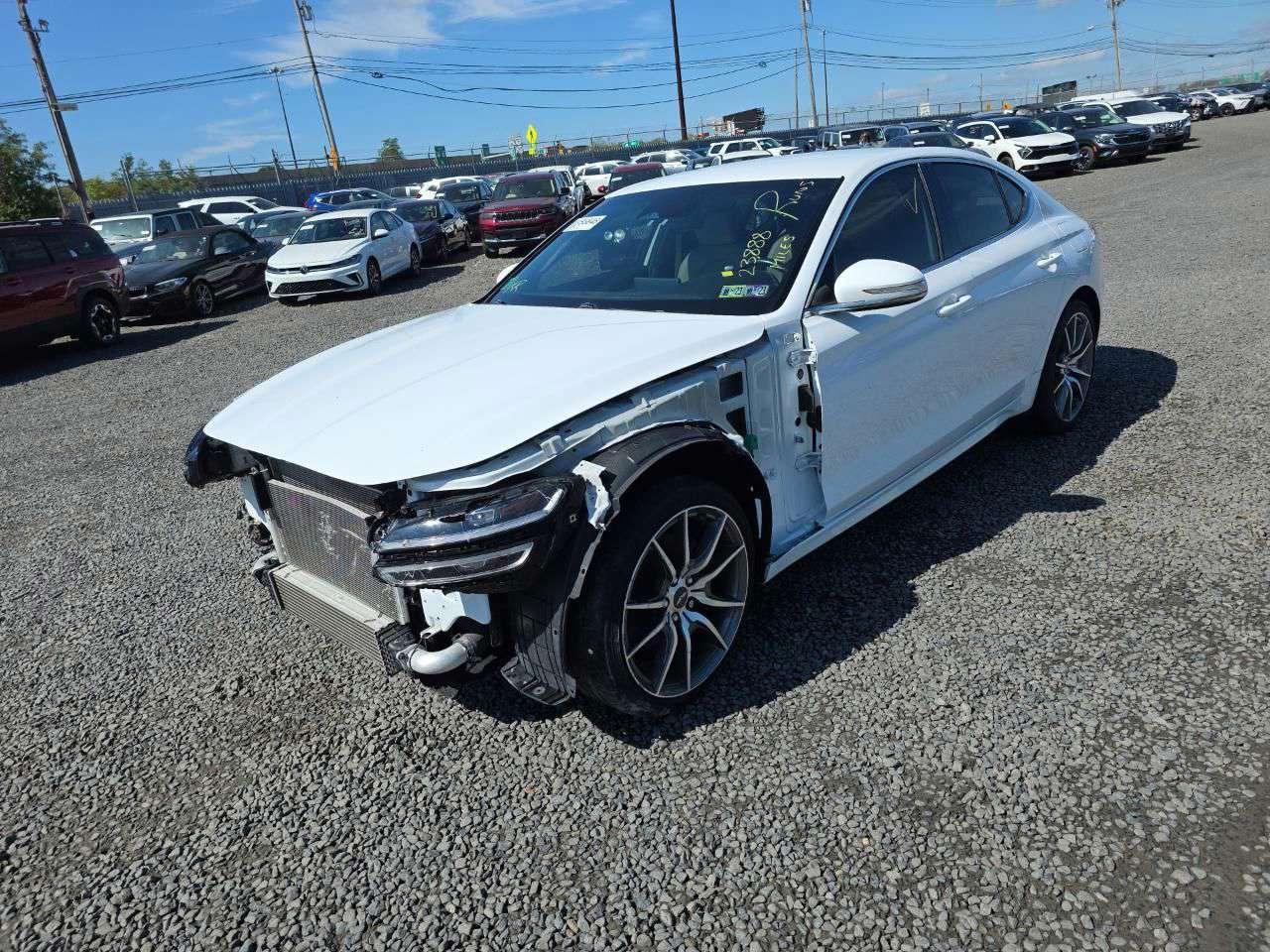 2023 Genesis G70 Base