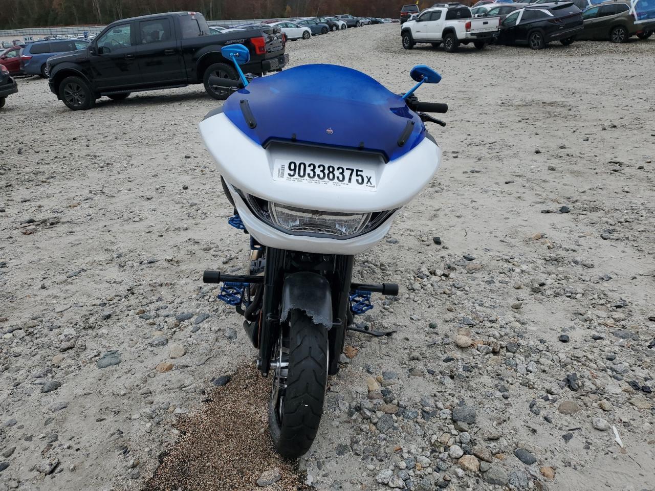 2024 Harley-Davidson Fltrx - Image 2