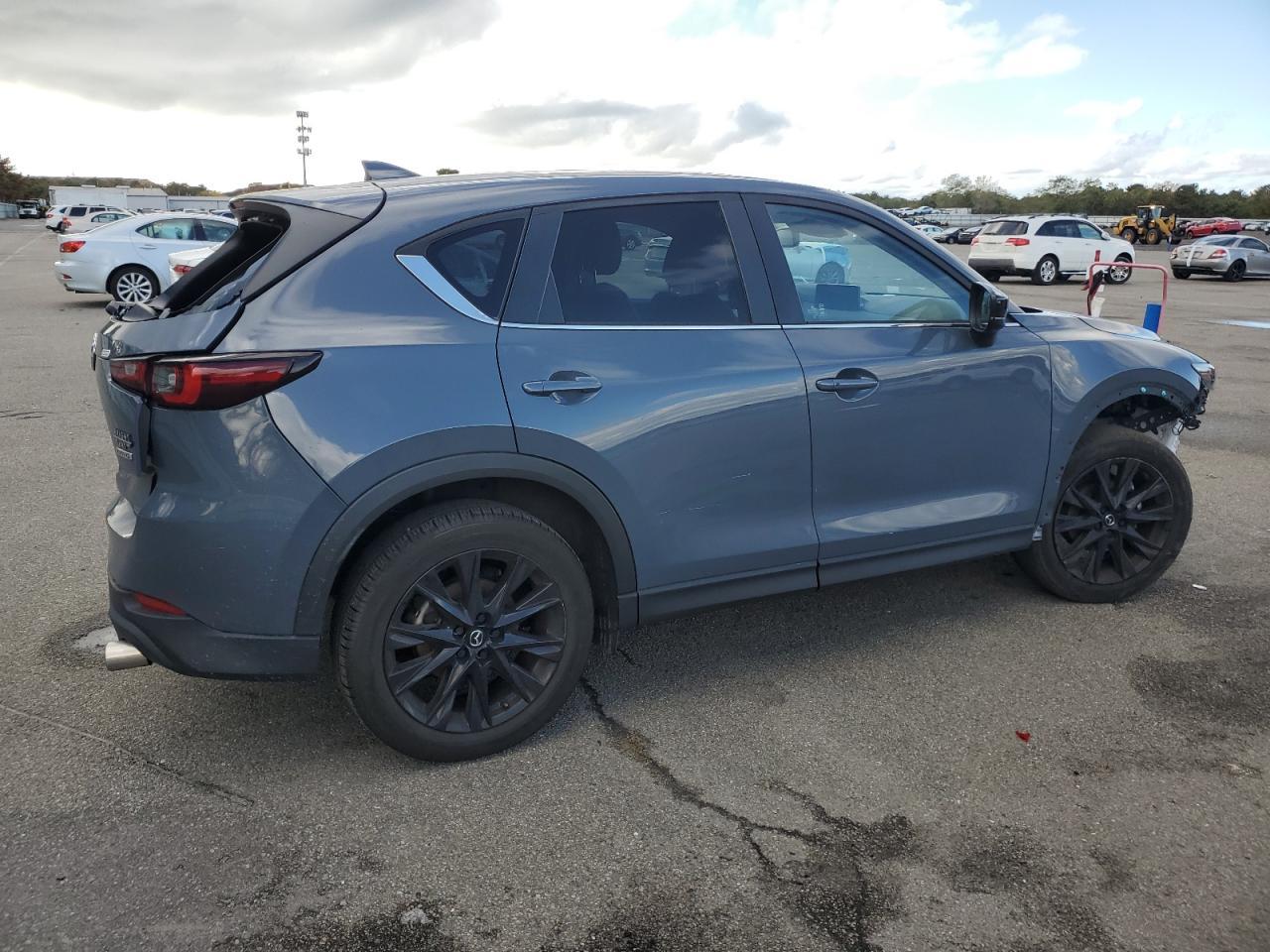 2024 Mazda Cx-5 Preferred - Image 3