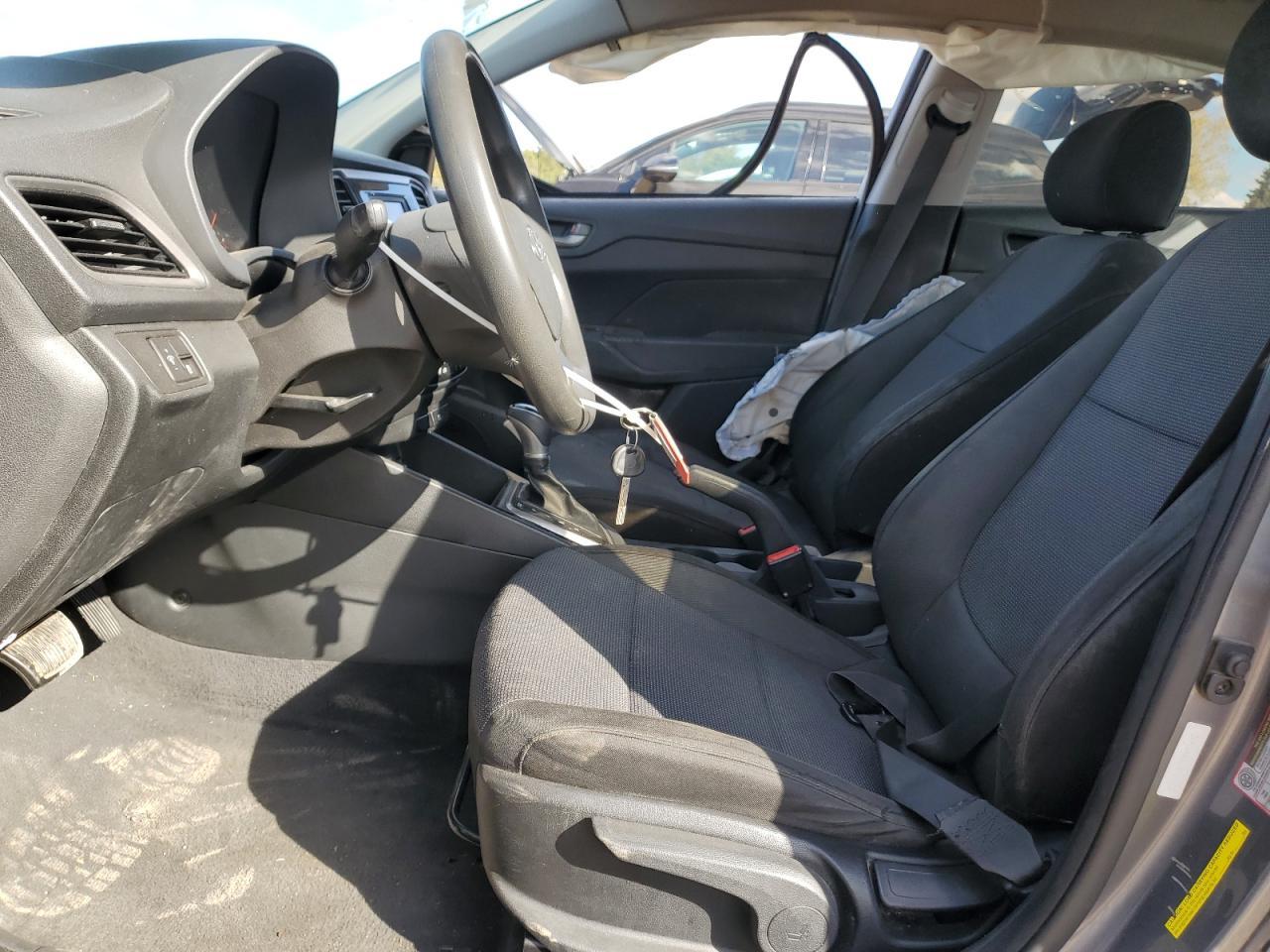 2018 Hyundai Accent Se - Фото 7