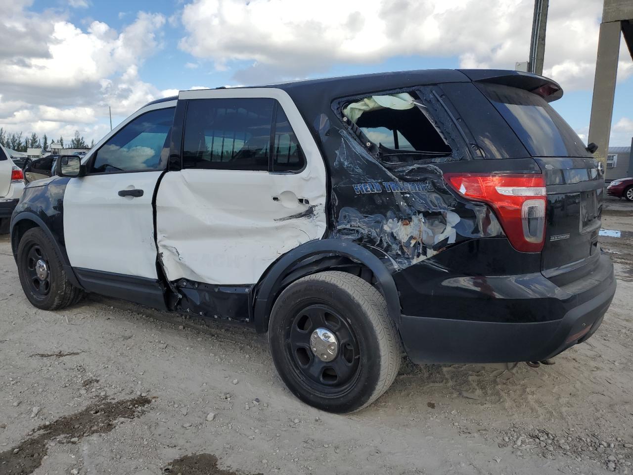 2015 Ford Explorer Police Interceptor - Фото 2