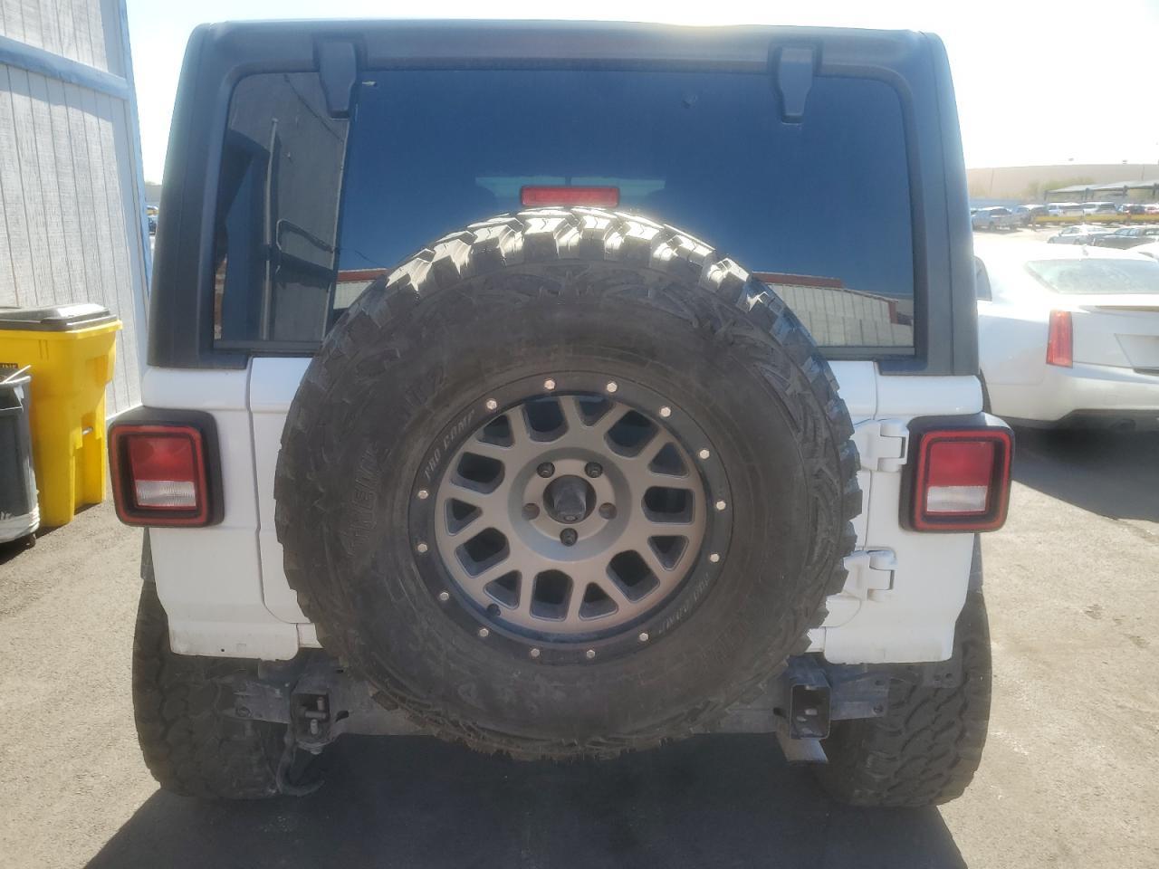 2018 Jeep Wrangler Unlimited Sport - Image 6