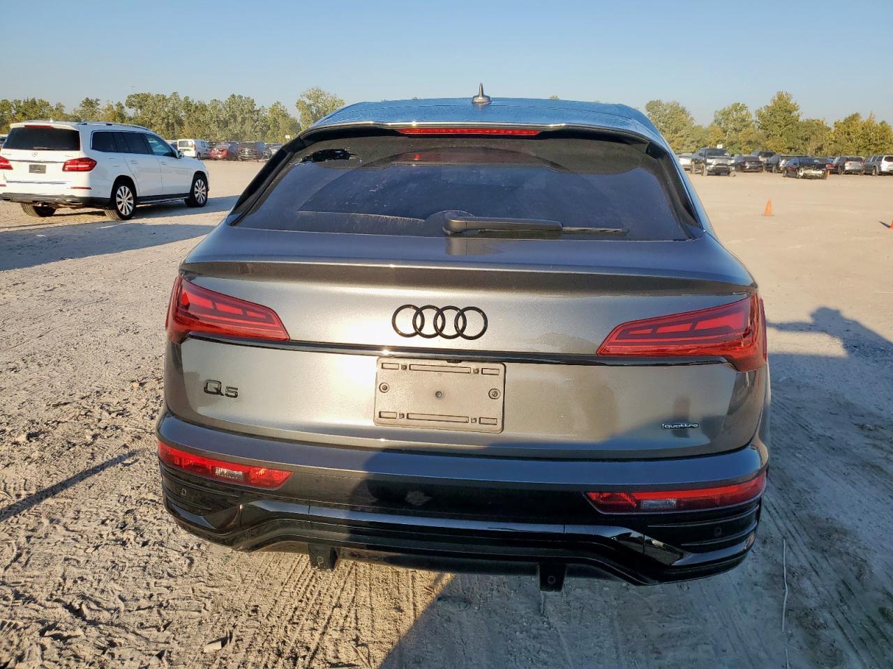 2024 Audi Q5 Sportback Prm Pls 45 - Фото 6