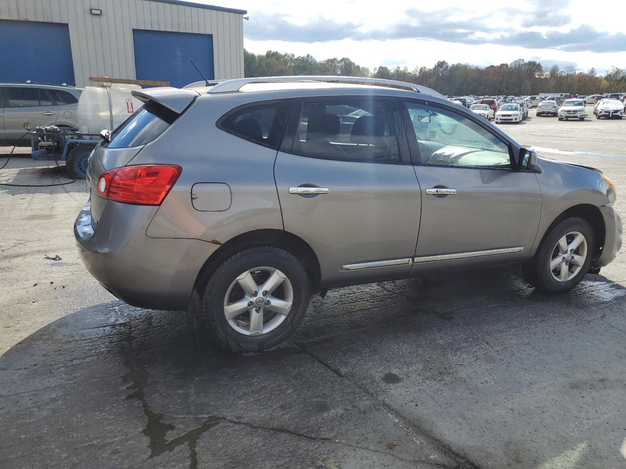 2013 Nissan Rogue S - Фото 3