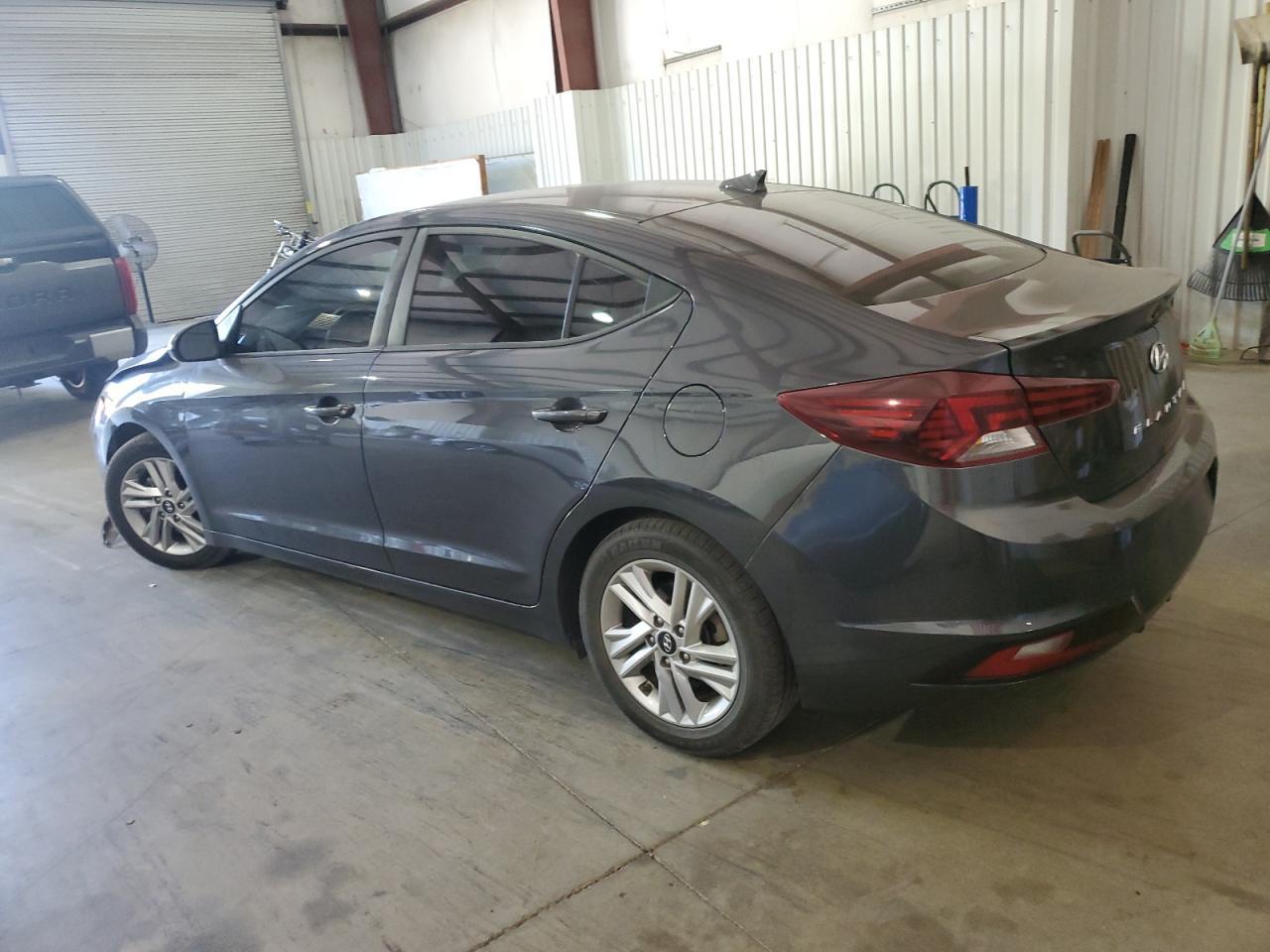 2020 Hyundai Elantra Sel - Фото 2