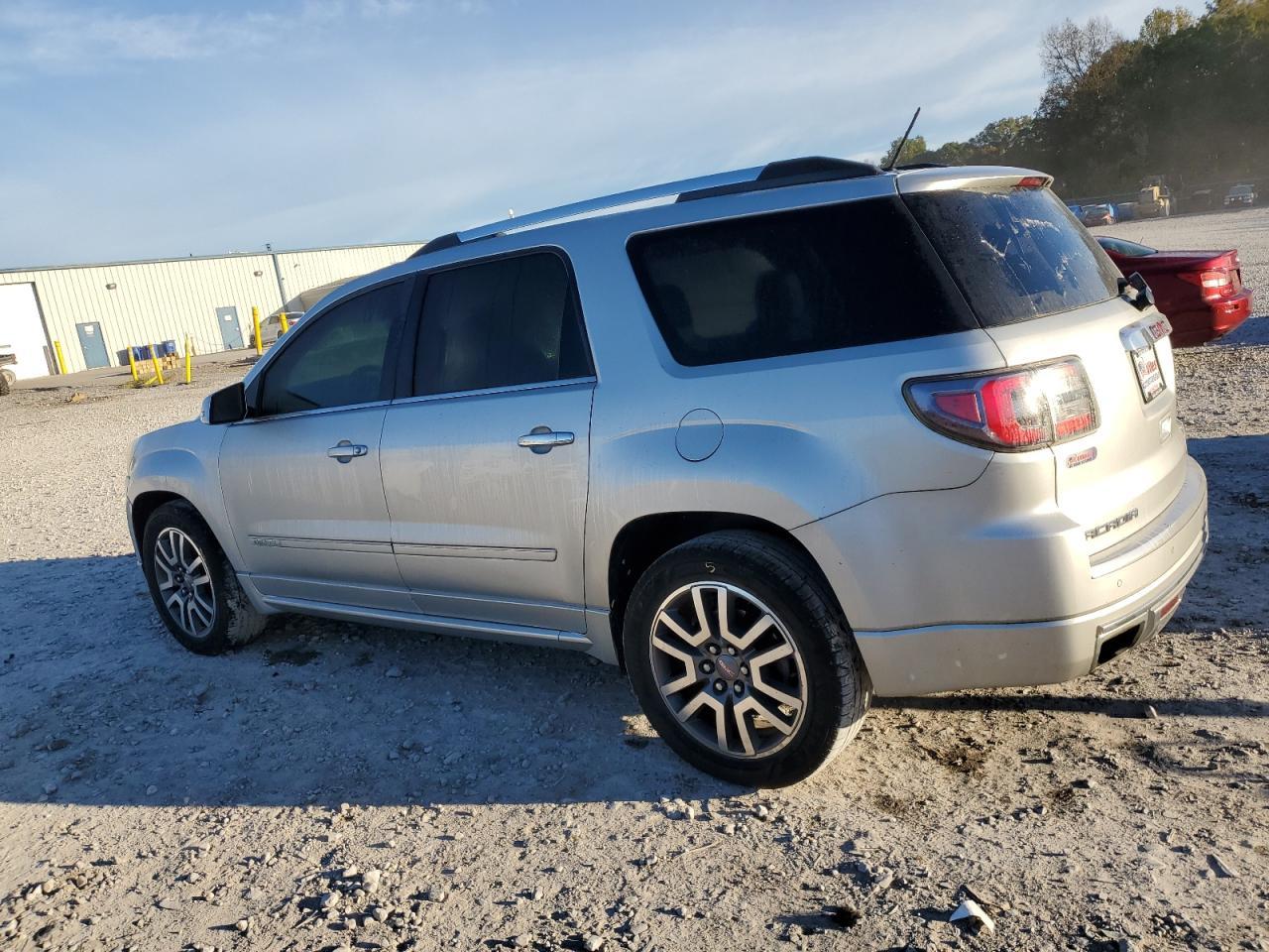 2014 GMC Acadia Denali - Фото 2