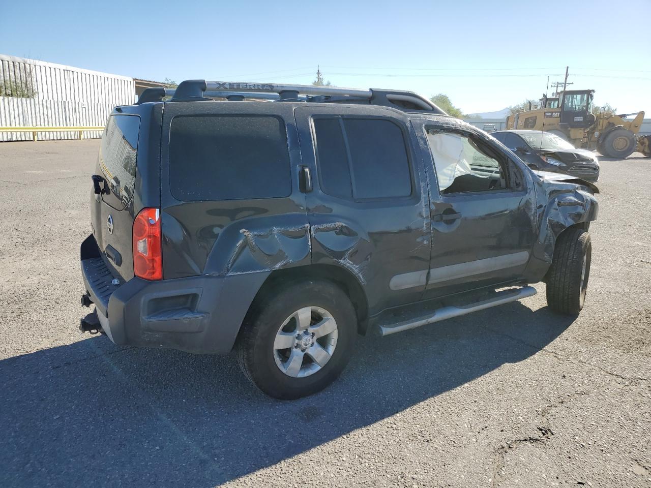2012 Nissan Xterra Off Road - Фото 3