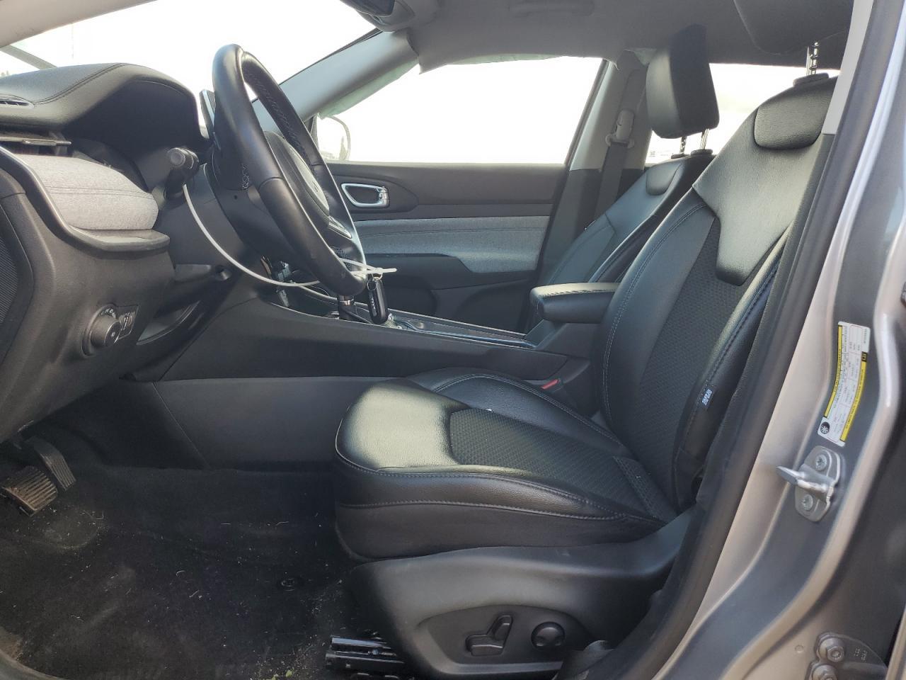 2022 Jeep Compass Latitude - Image 7