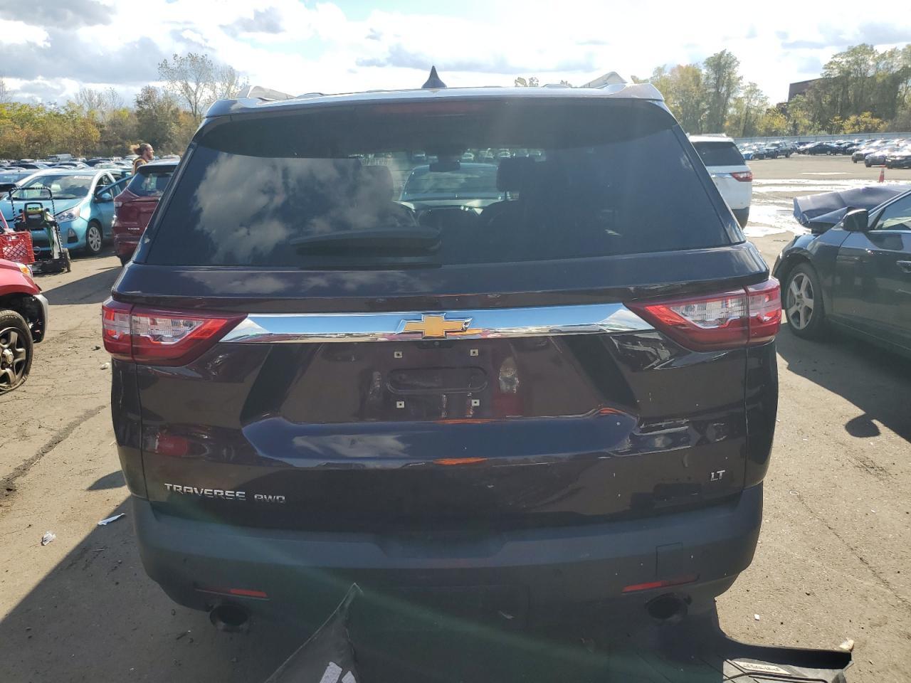 2018 Chevrolet Traverse Lt - Фото 6