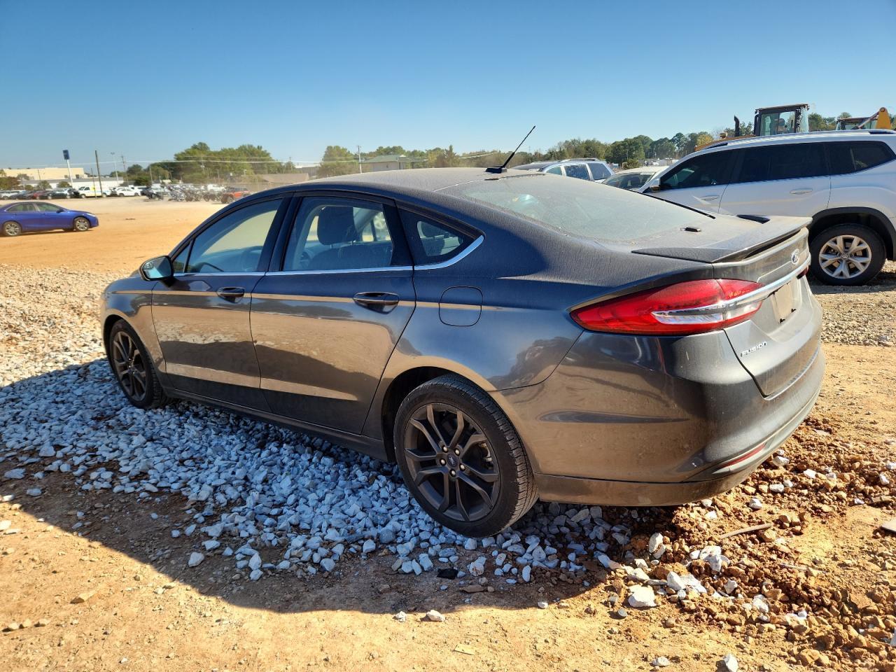 2018 Ford Fusion S - Фото 2
