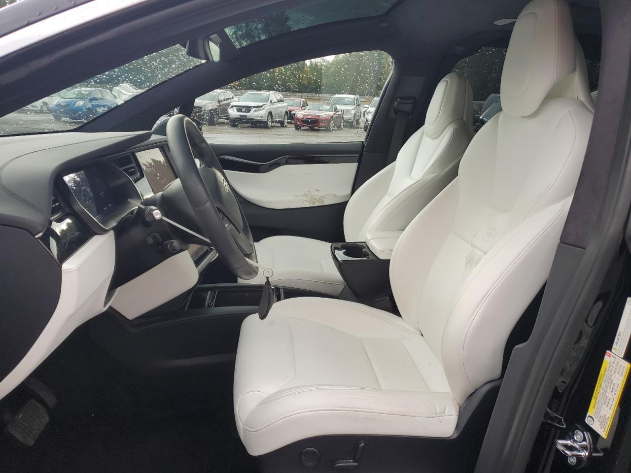 2018 Tesla Model X - Фото 7