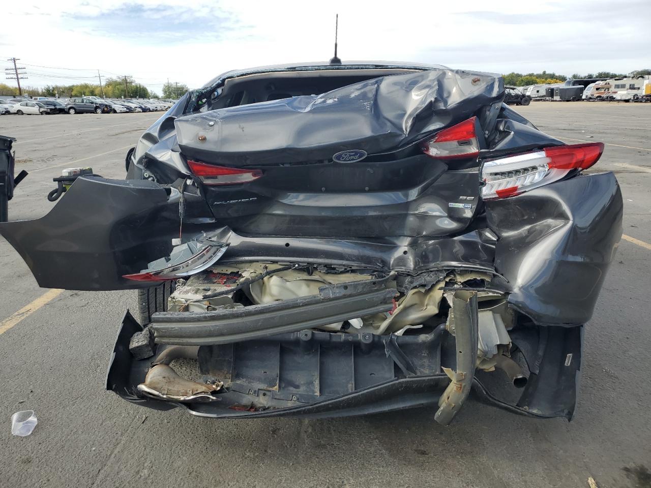 2017 Ford Fusion Se - Фото 6