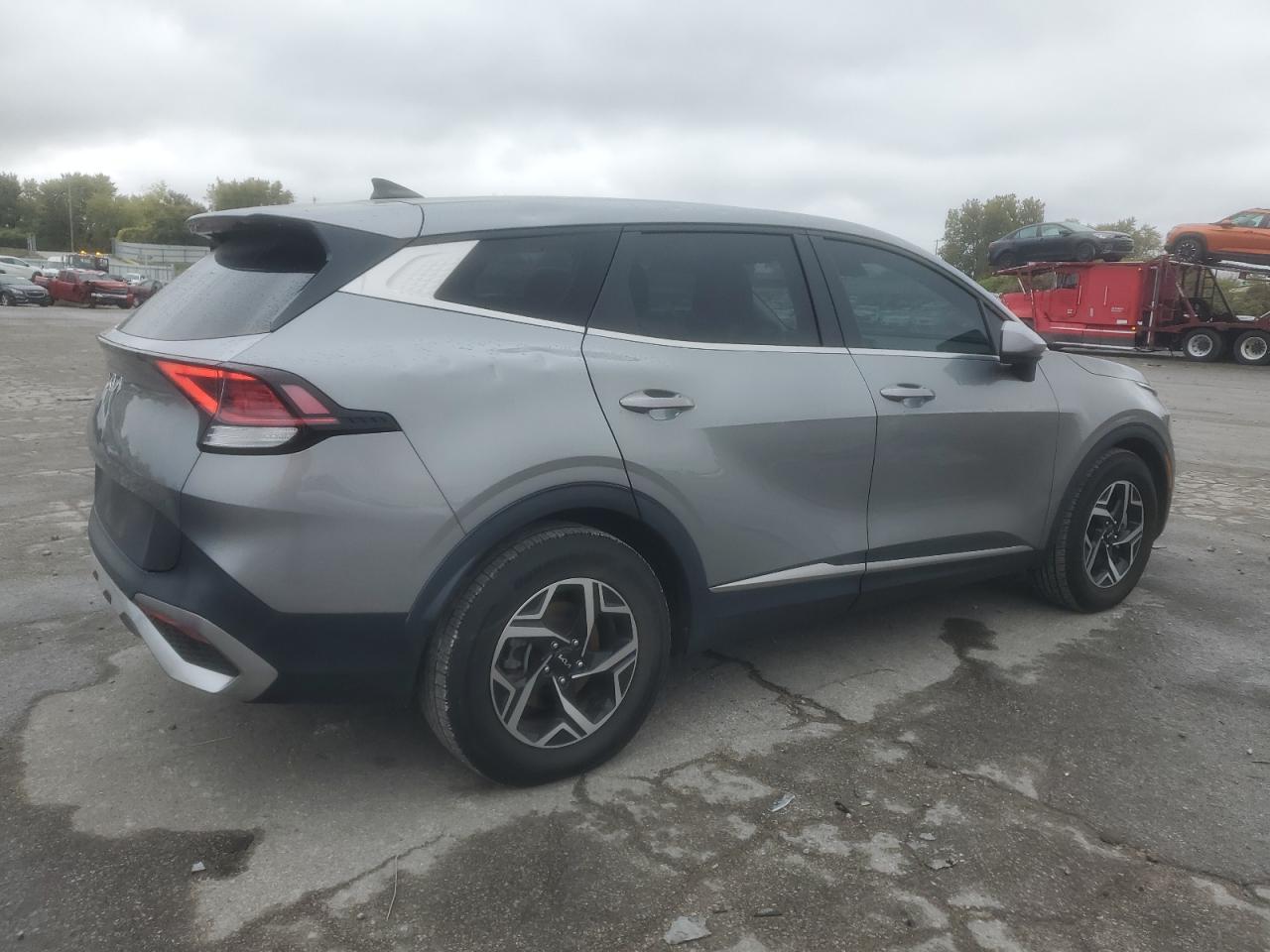 2023 Kia Sportage Lx - Image 3