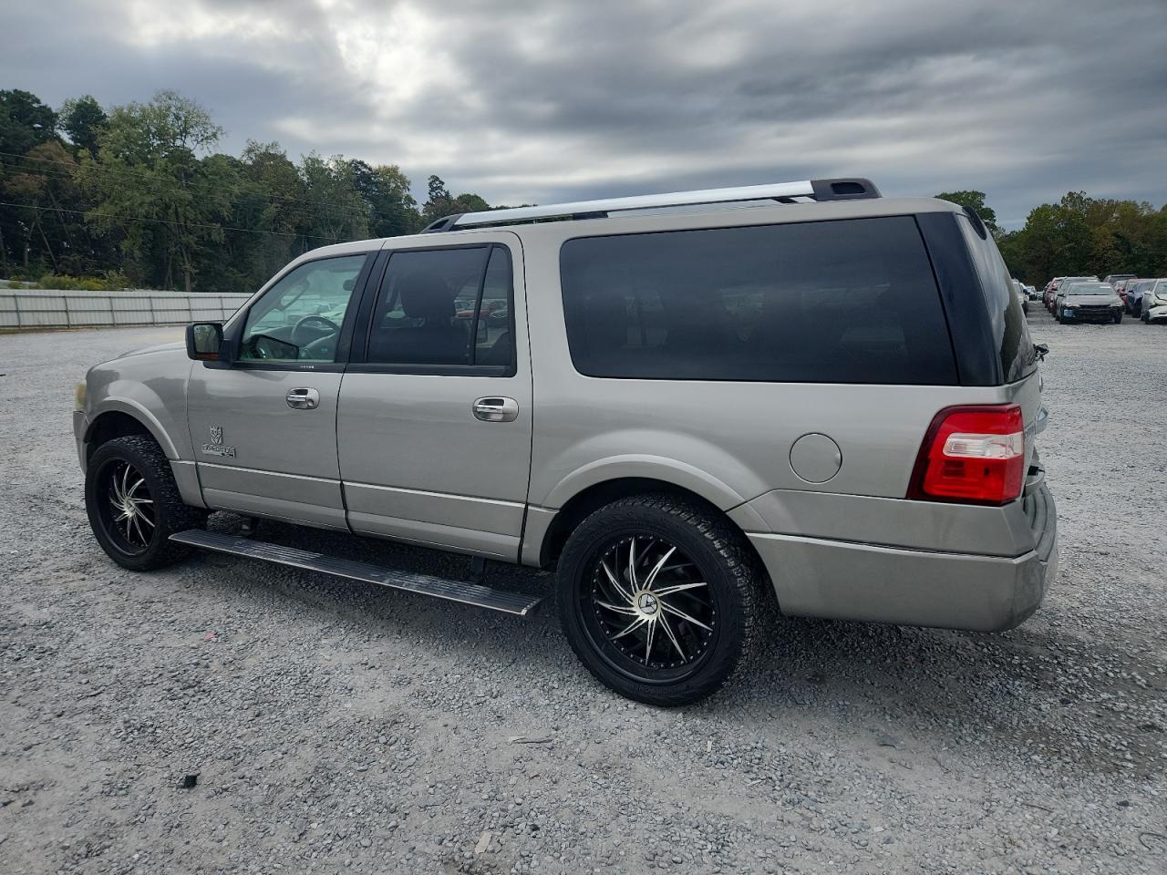 2008 Ford Expedition El Limited - Фото 2
